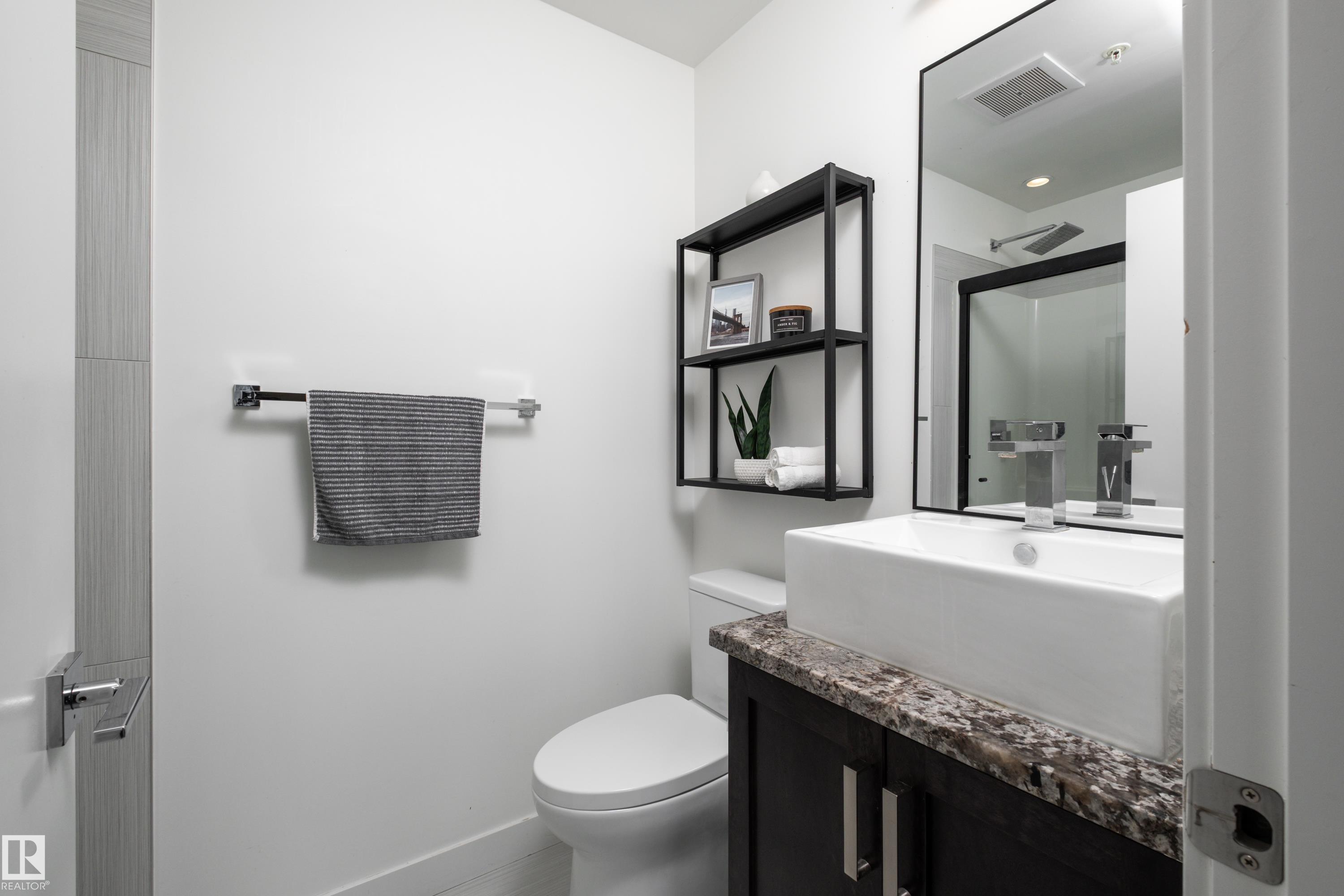 #2107 10238 103 ST NW