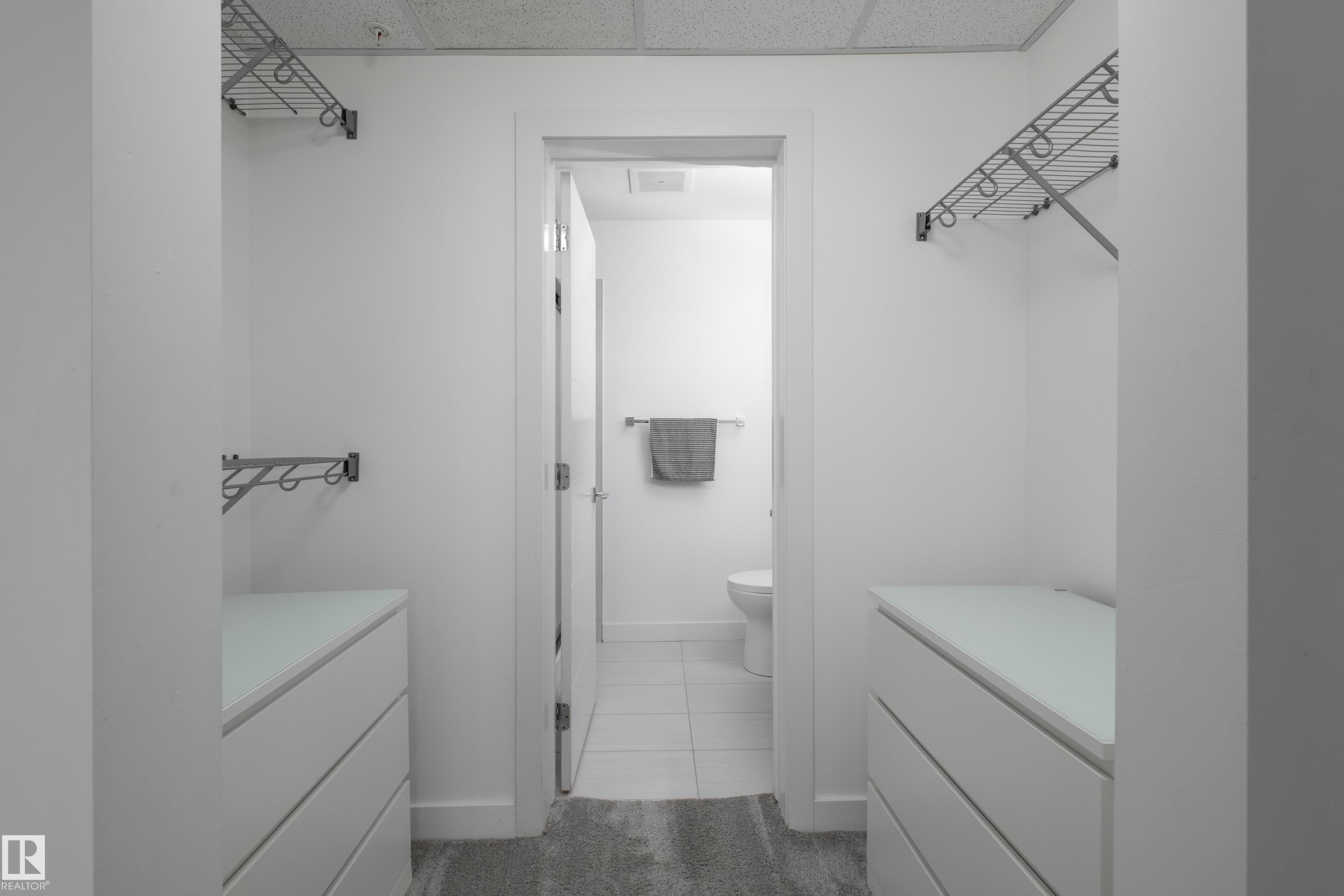 #2107 10238 103 ST NW