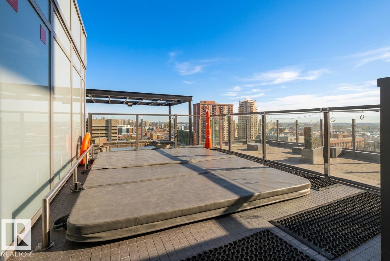 #2107 10238 103 ST NW