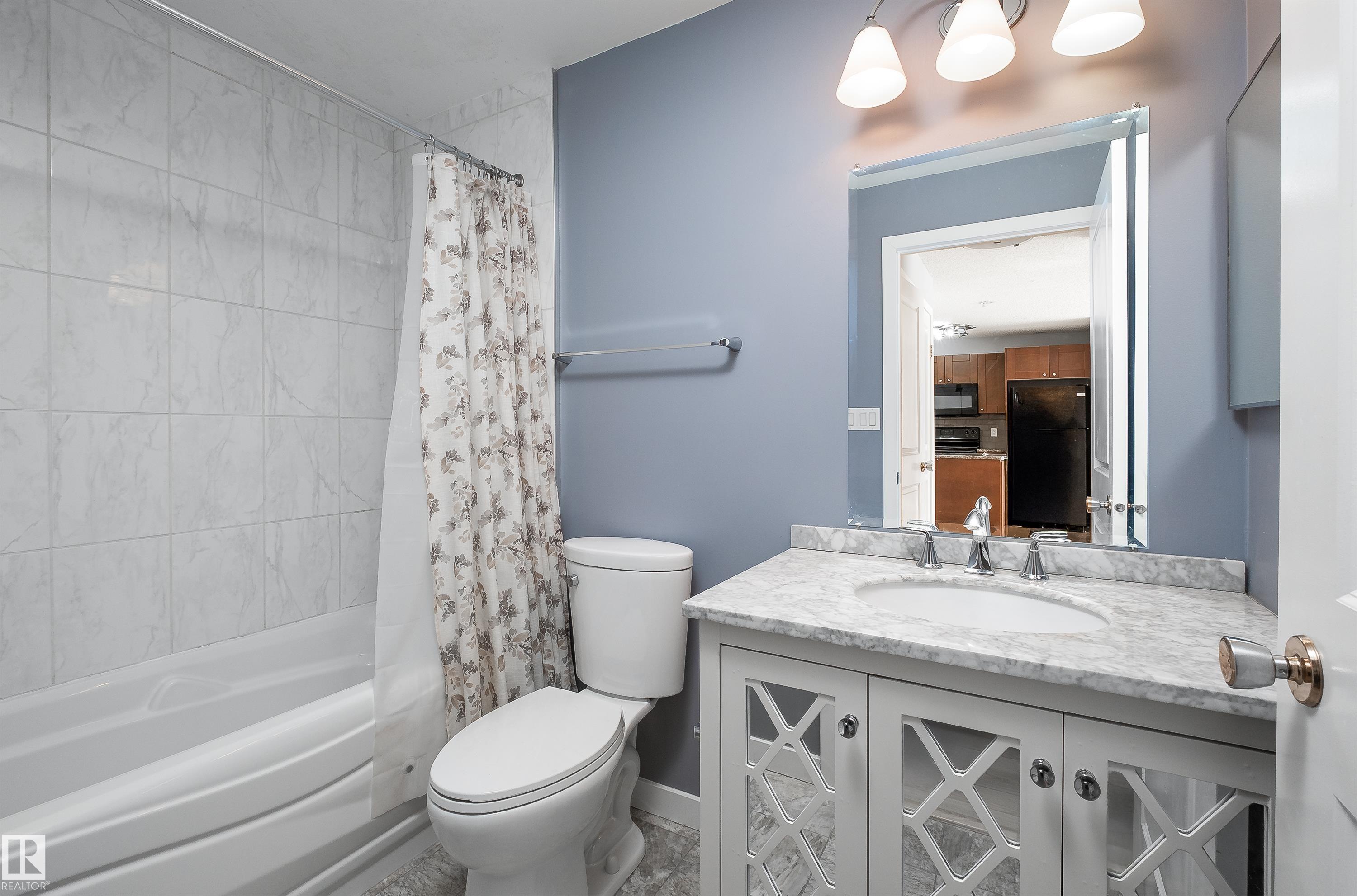 #405 10535 122 ST NW