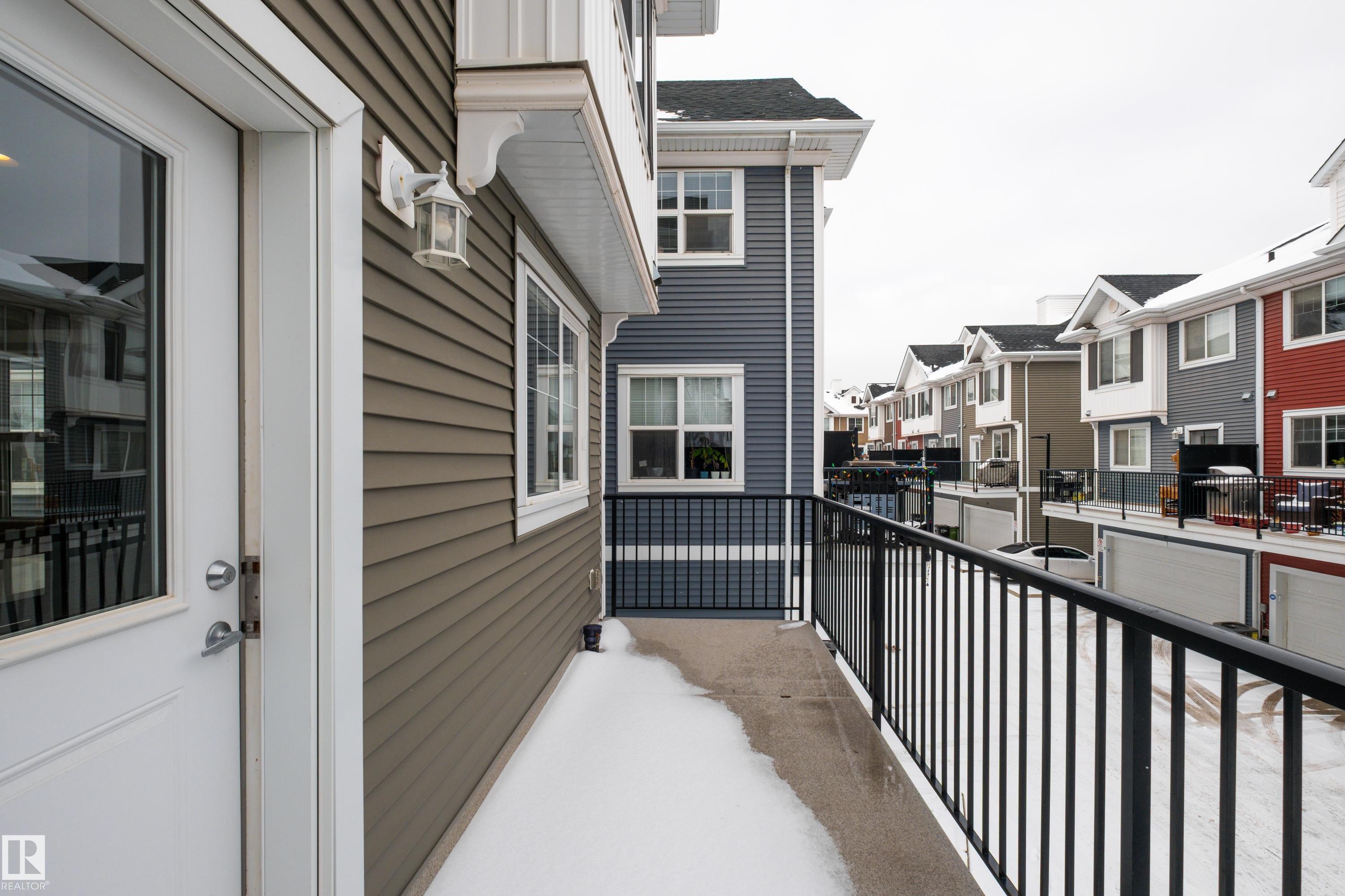 #39 2803 James Mowatt TR SW