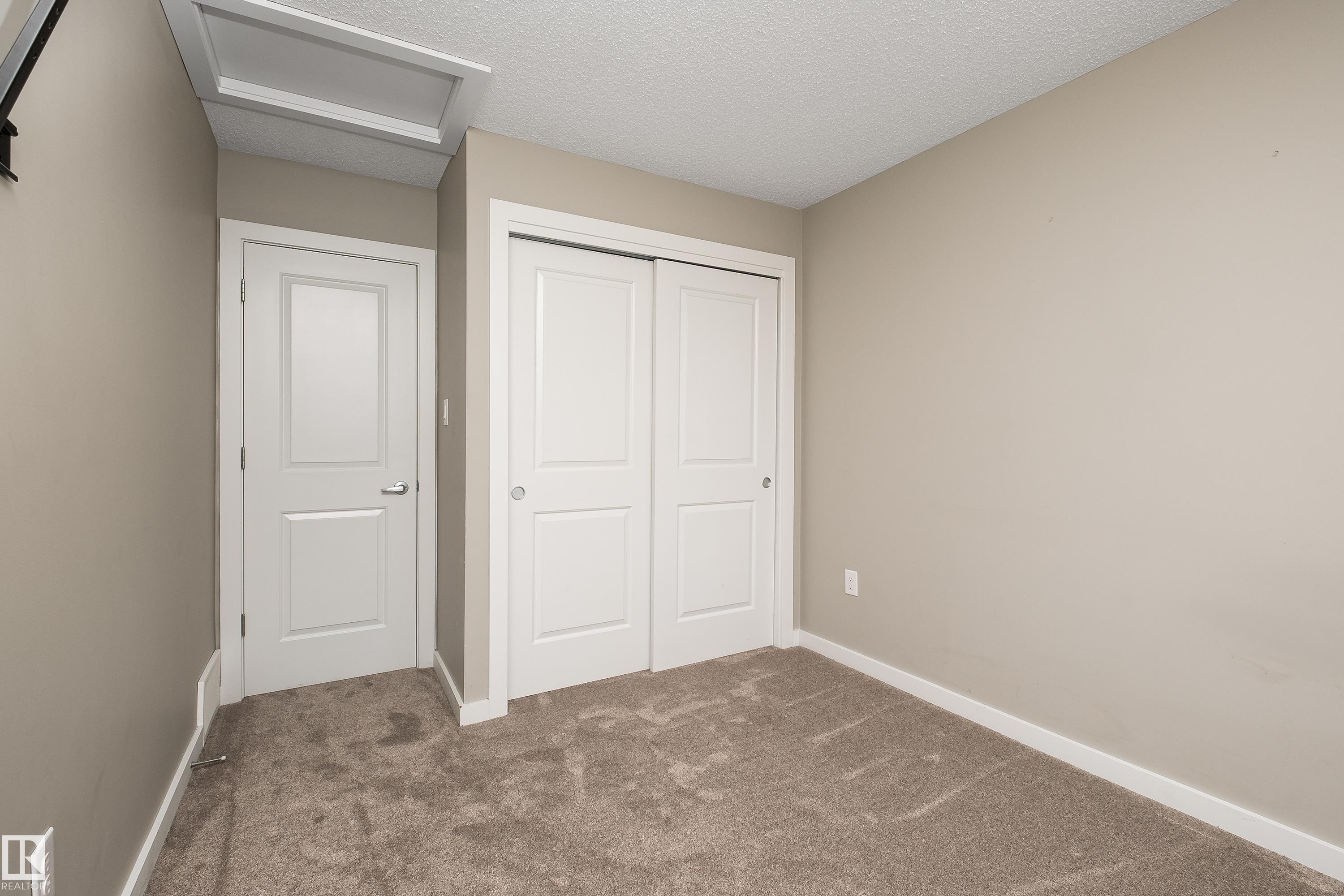 #39 2803 James Mowatt TR SW