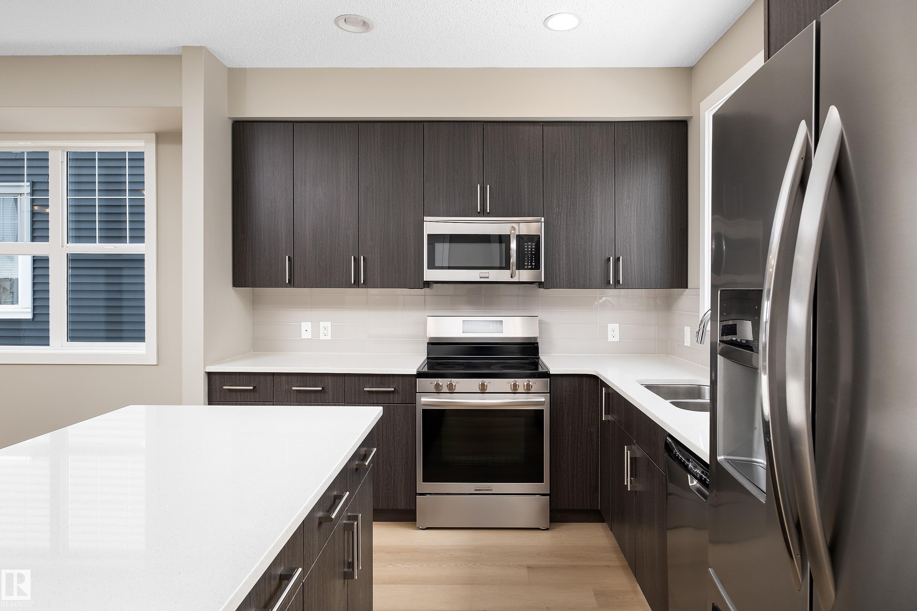 #39 2803 James Mowatt TR SW