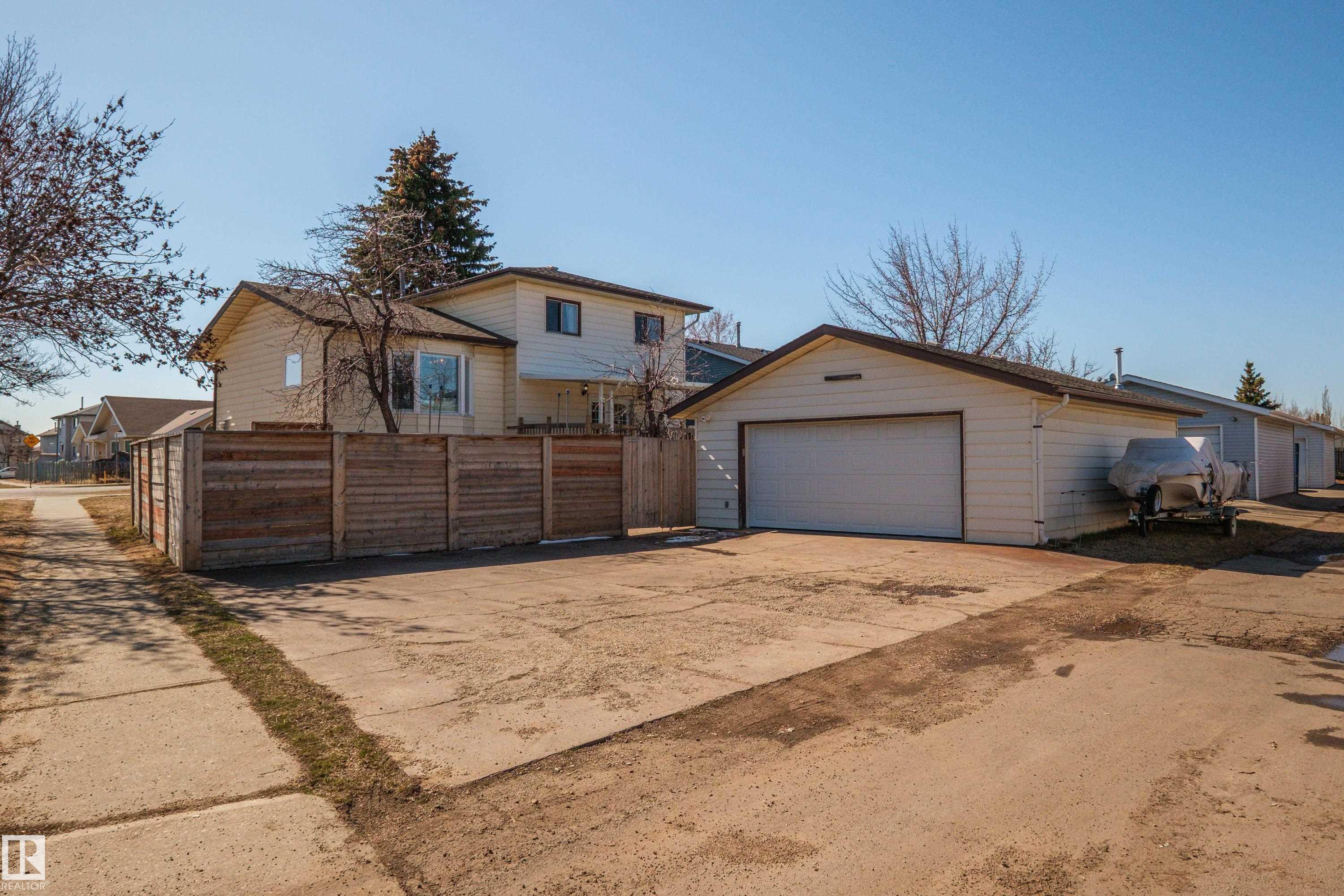 17828 91 ST NW
