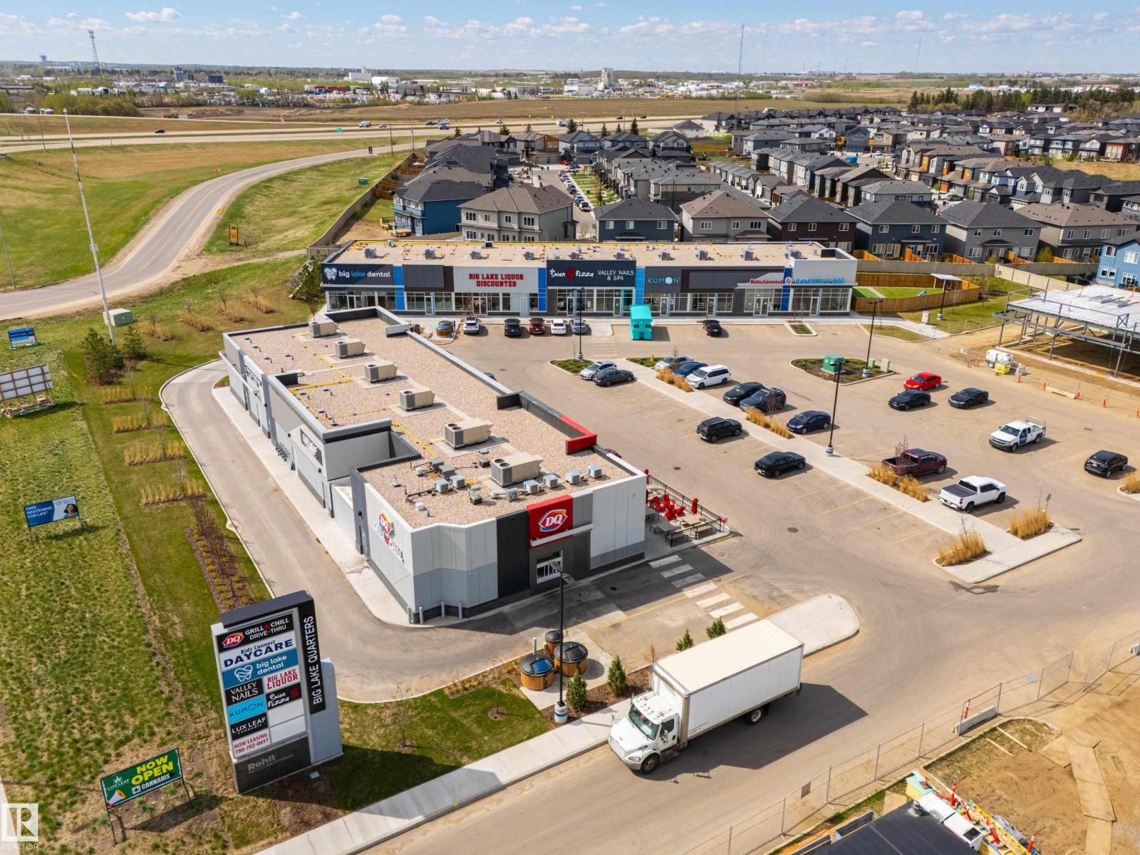 5106 Lark CR NW