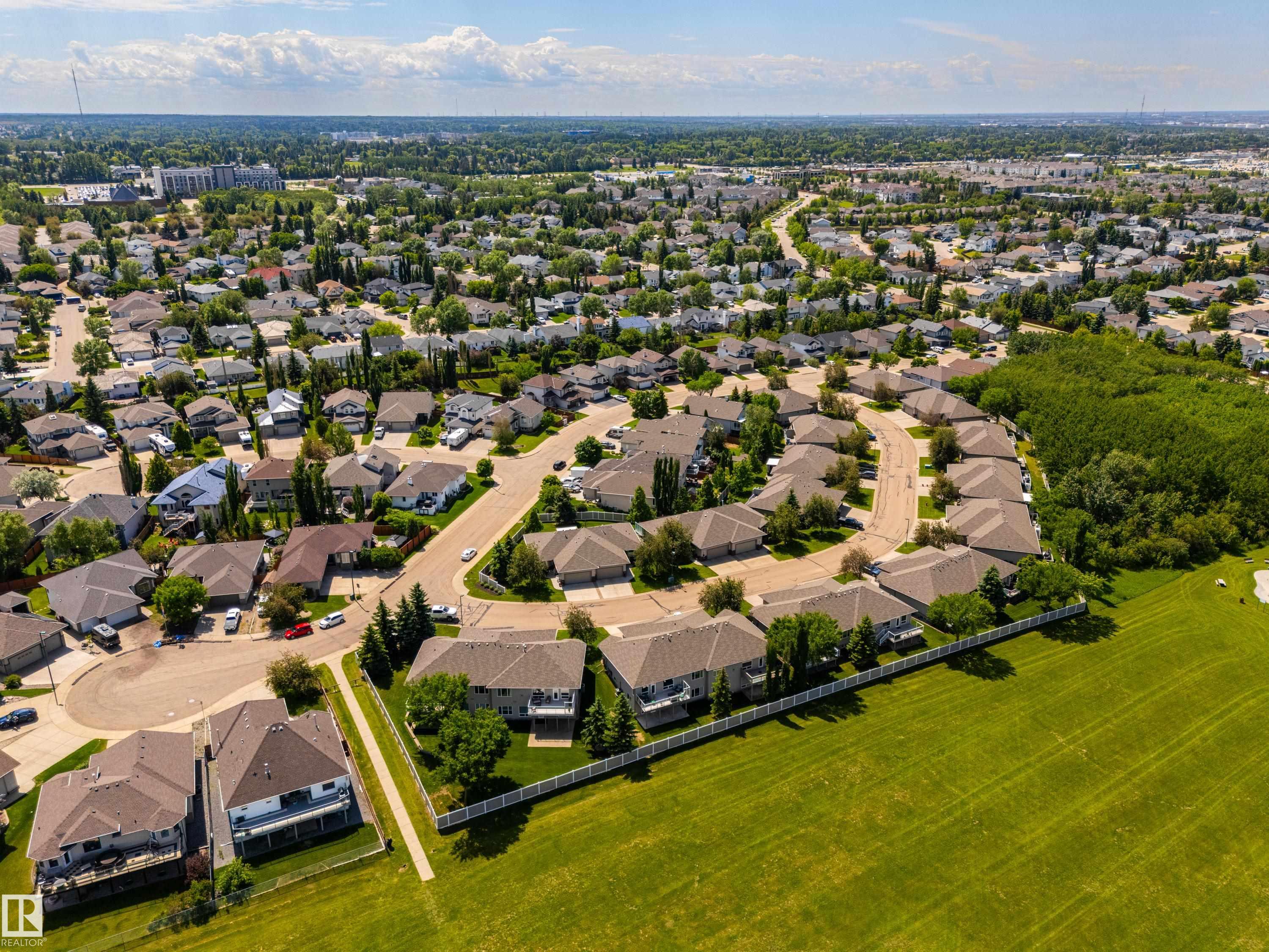 #32 18 Charlton WY