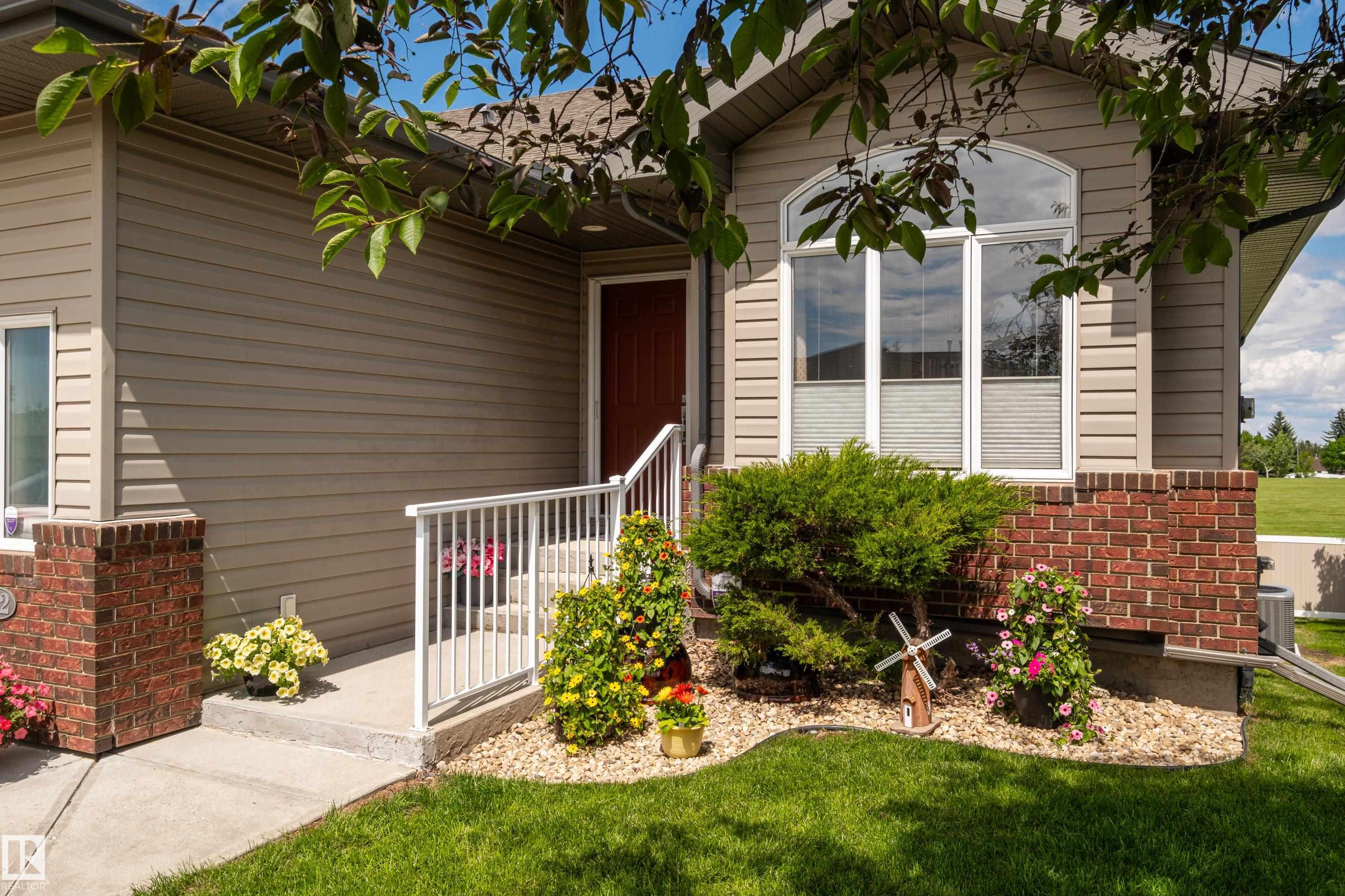 #32 18 Charlton WY