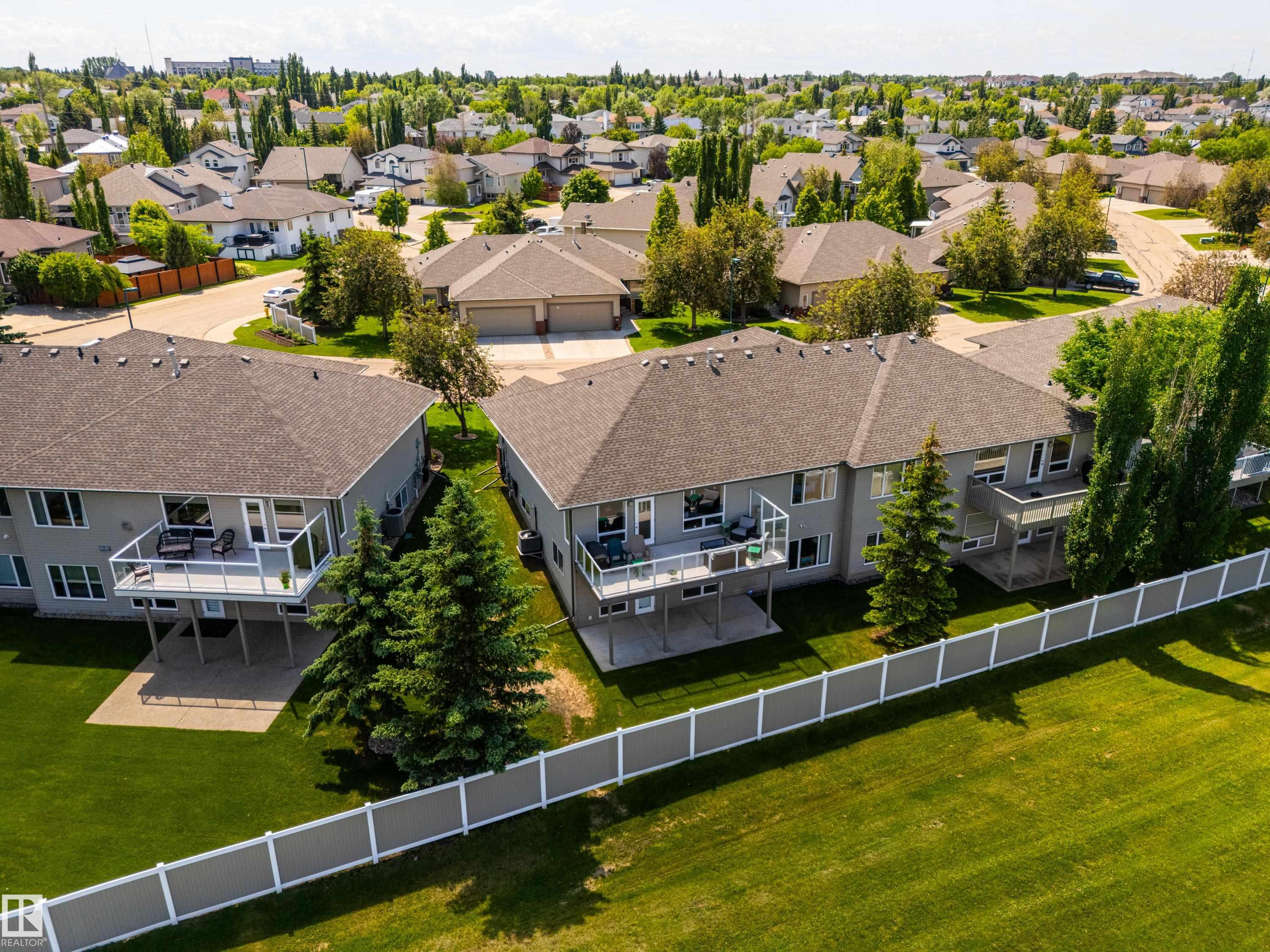 #32 18 Charlton WY