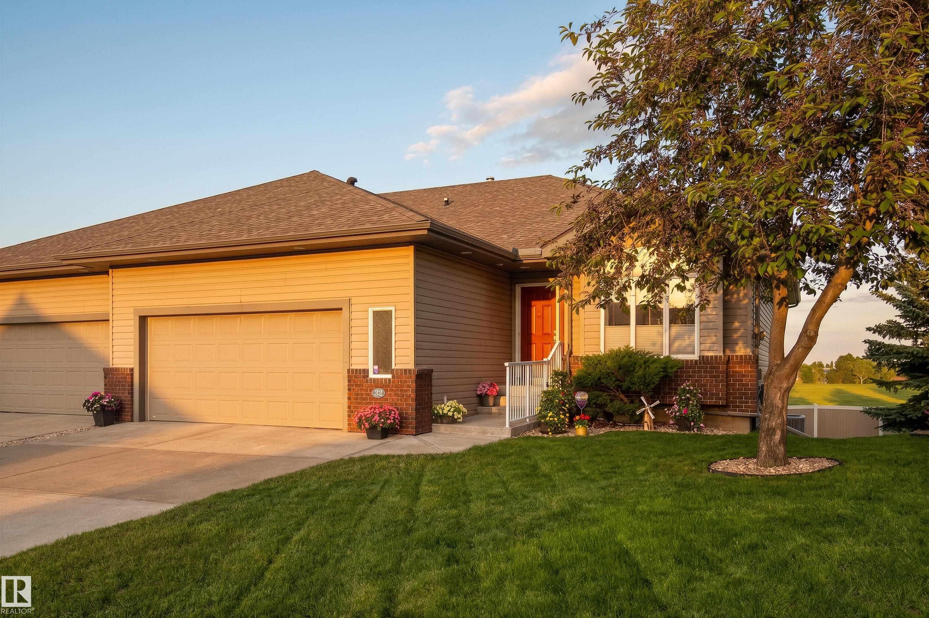 #32 18 Charlton WY