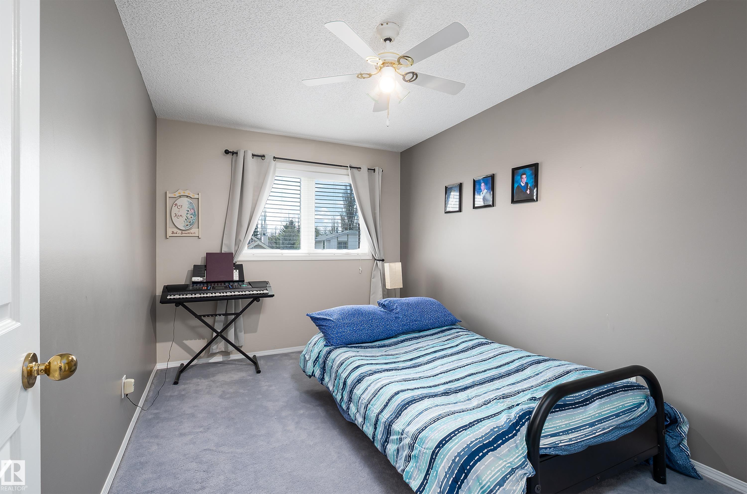 11028 11 AV NW