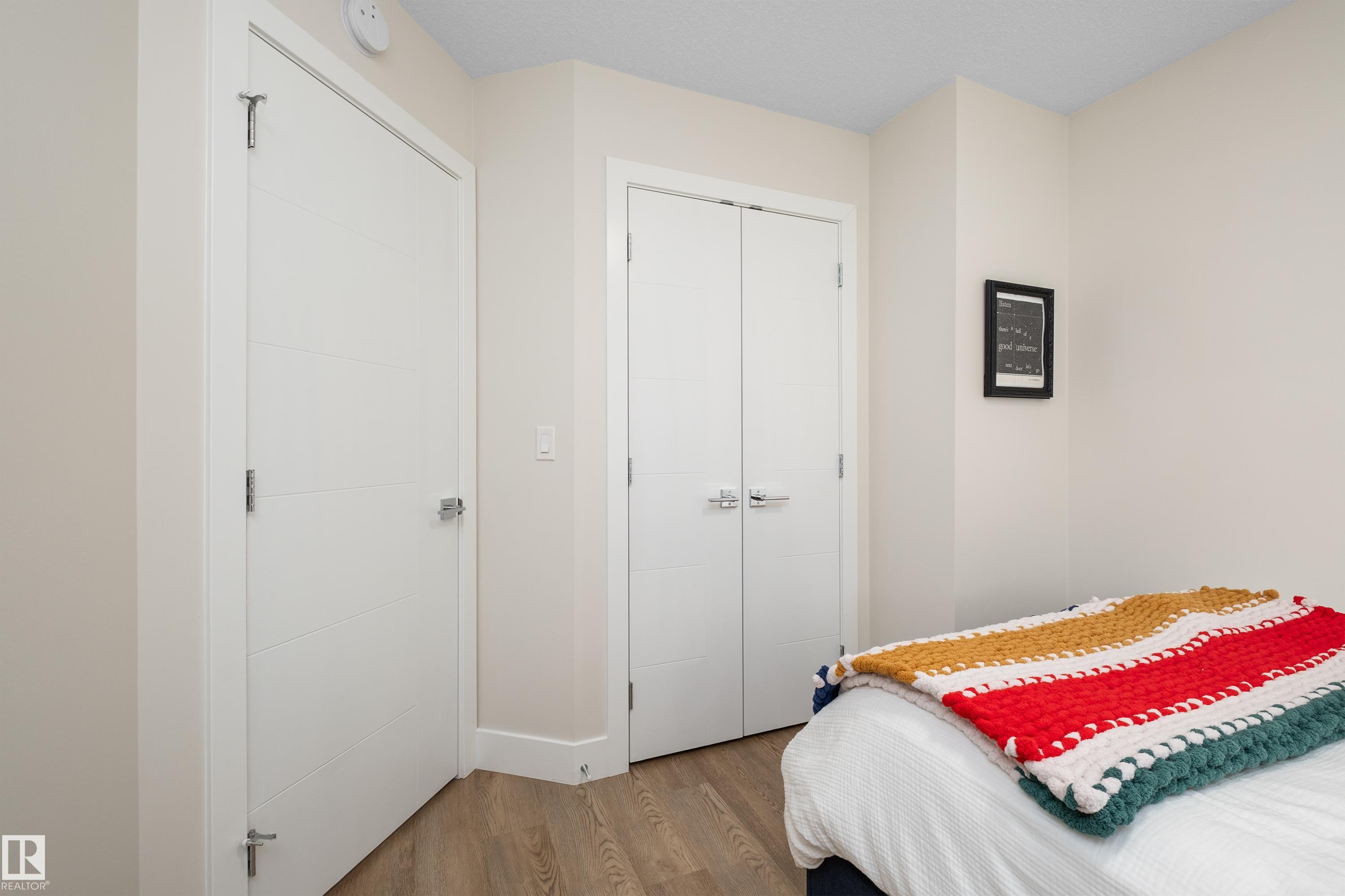 11013 75 ST NW