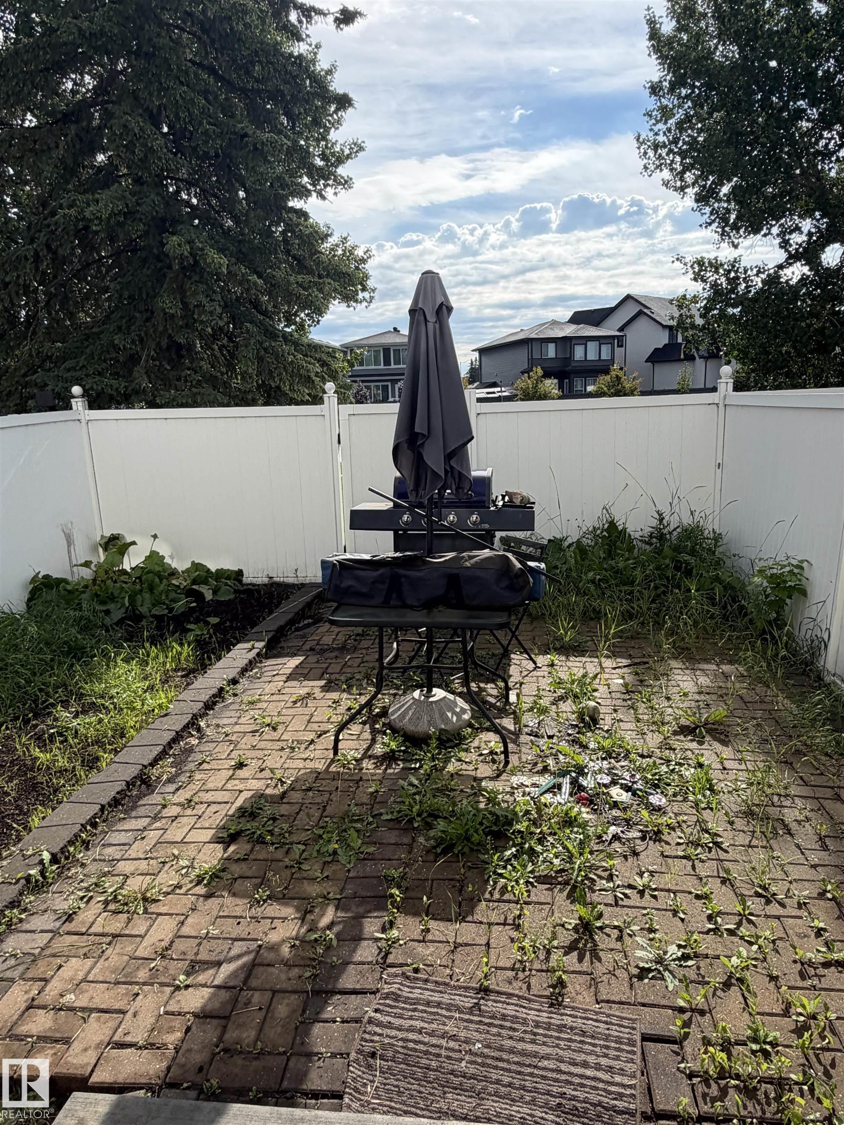 11384 139 AV NW