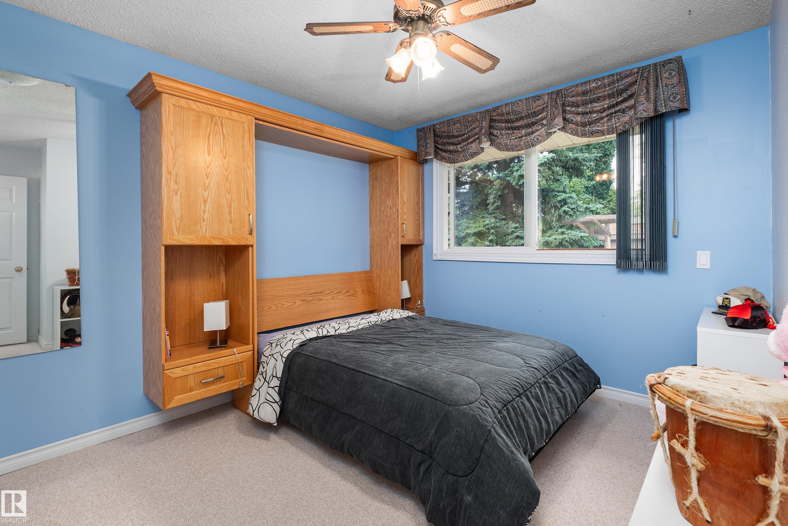 2408 115 ST NW