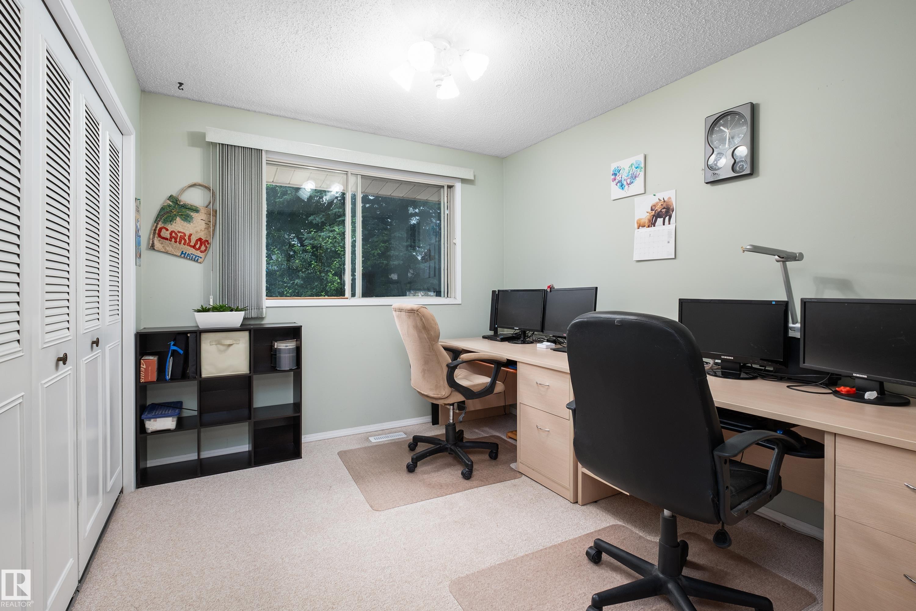 2408 115 ST NW
