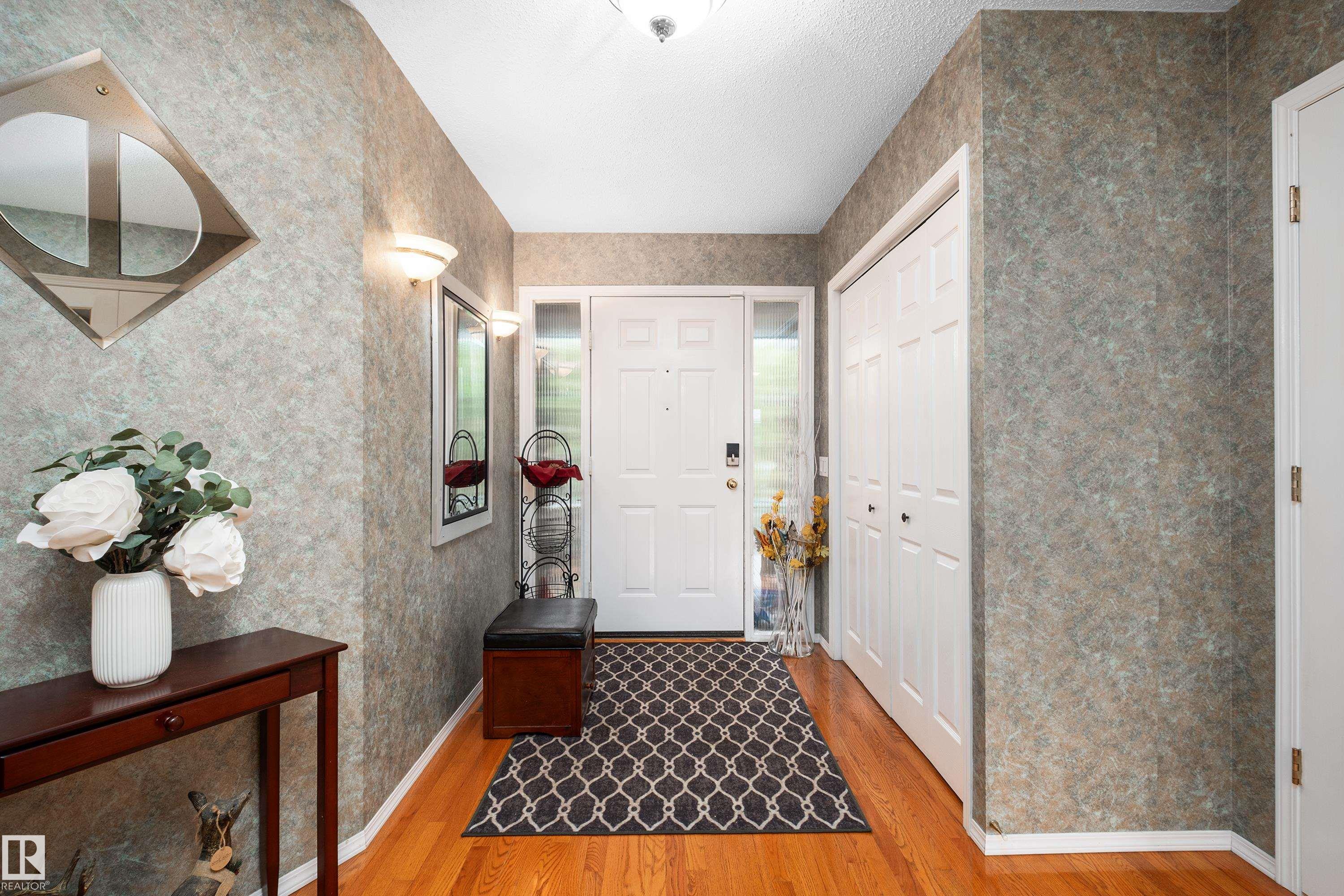 2408 115 ST NW