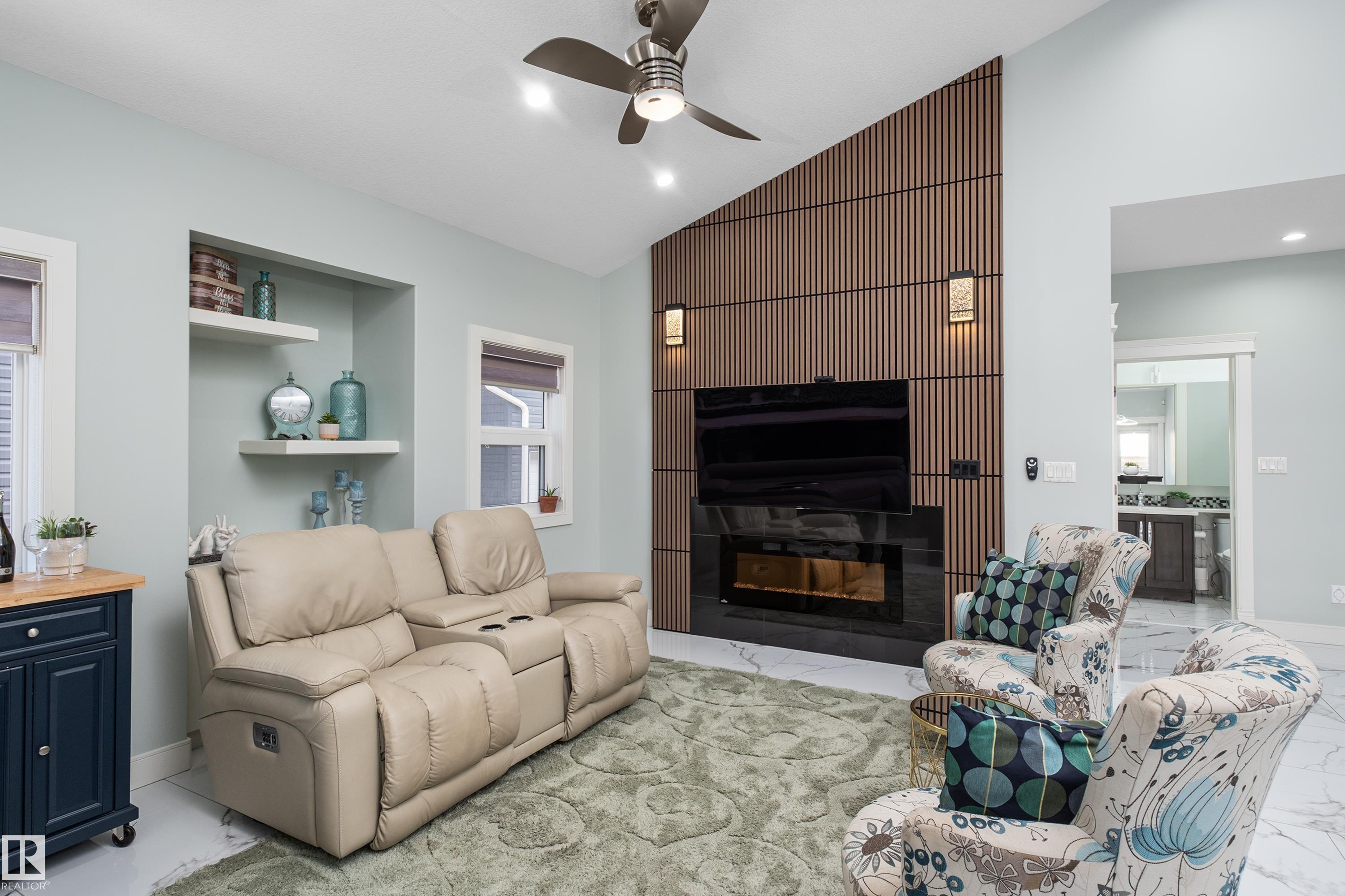 18 Lakevista PT