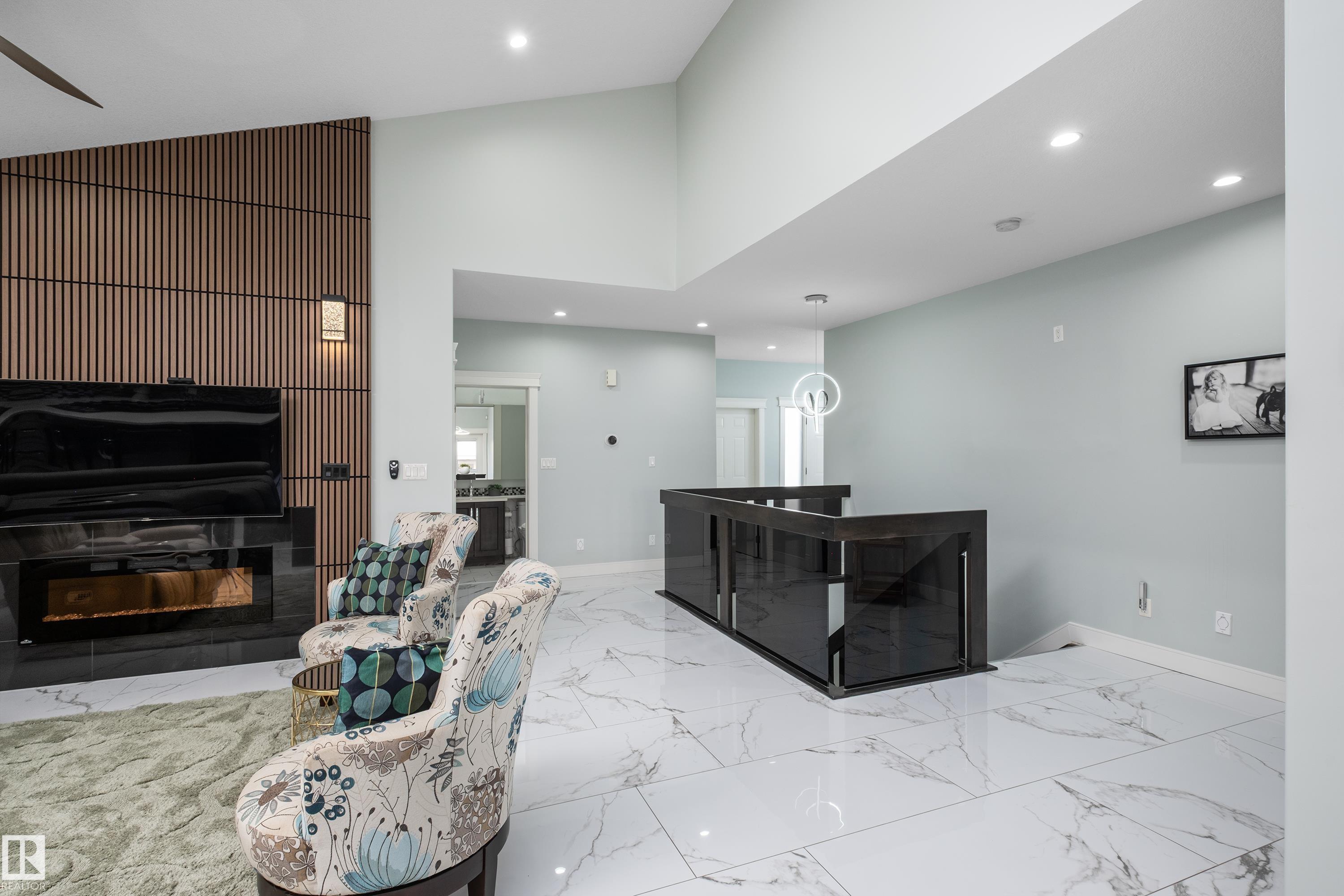 18 Lakevista PT