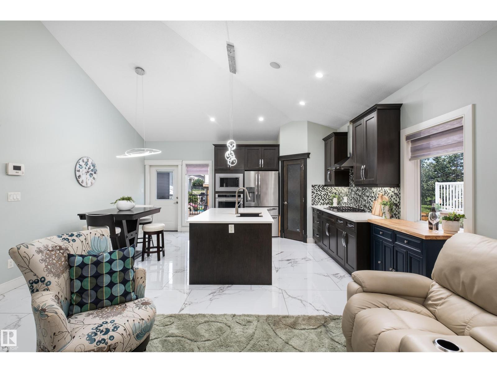 18 Lakevista PT