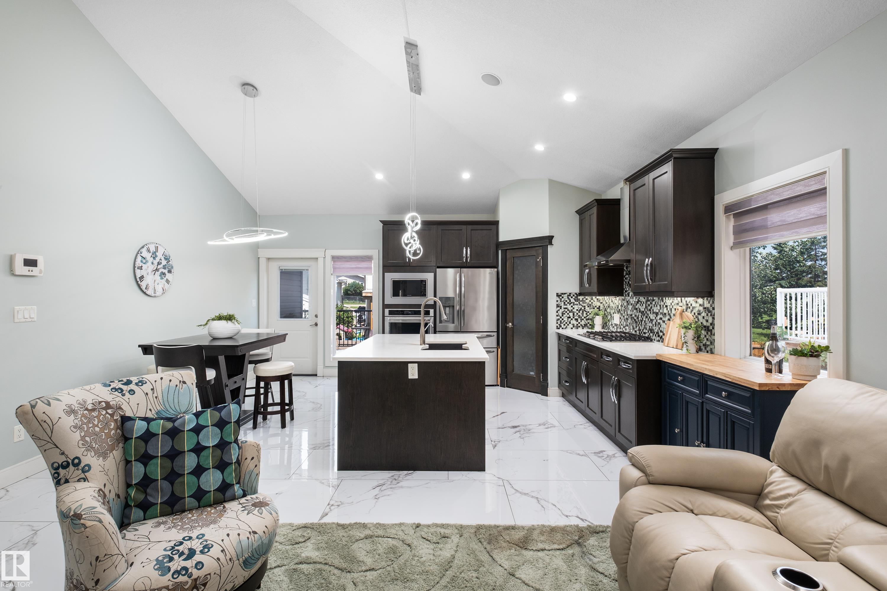 18 Lakevista PT