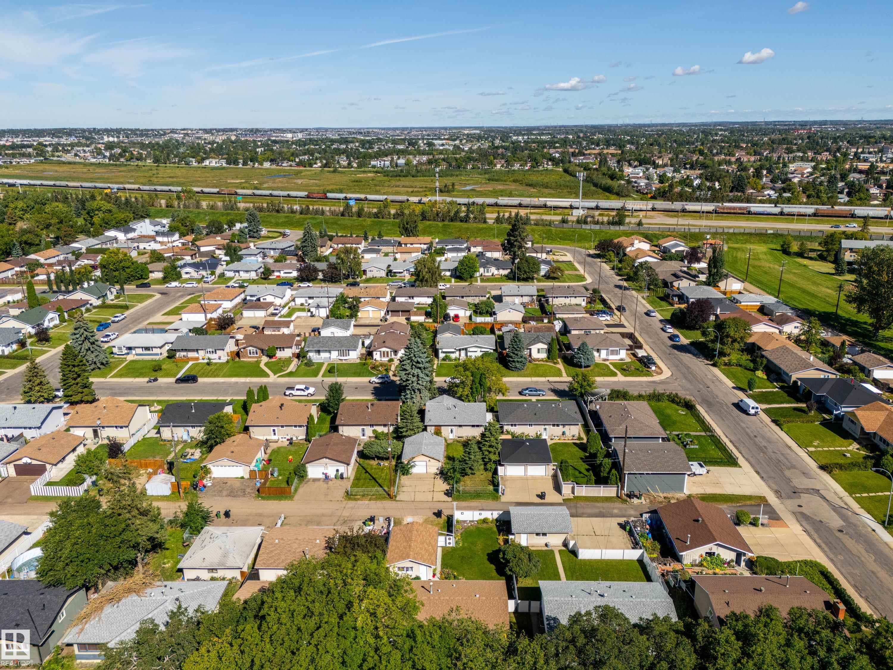 3509 121A AV NW