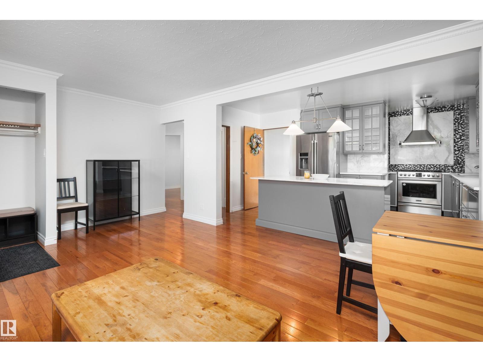 3509 121A AV NW