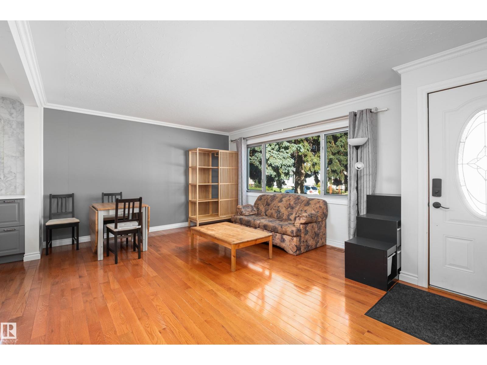 3509 121A AV NW