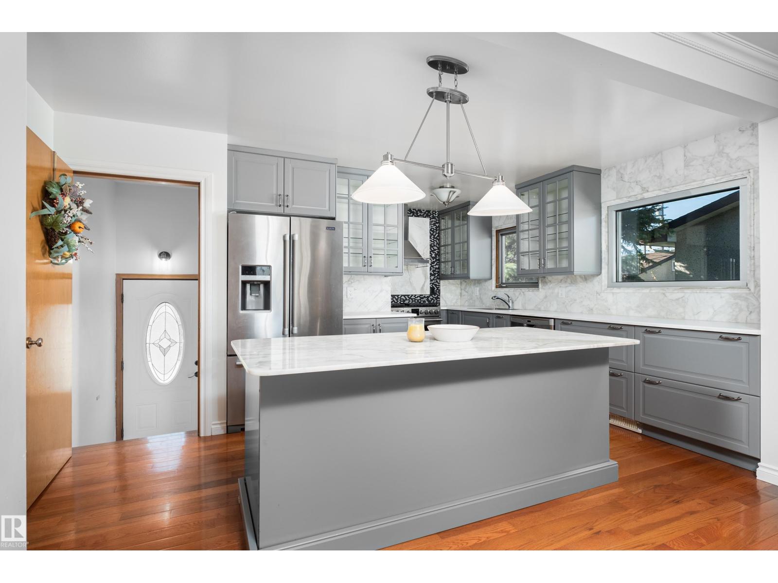 3509 121A AV NW