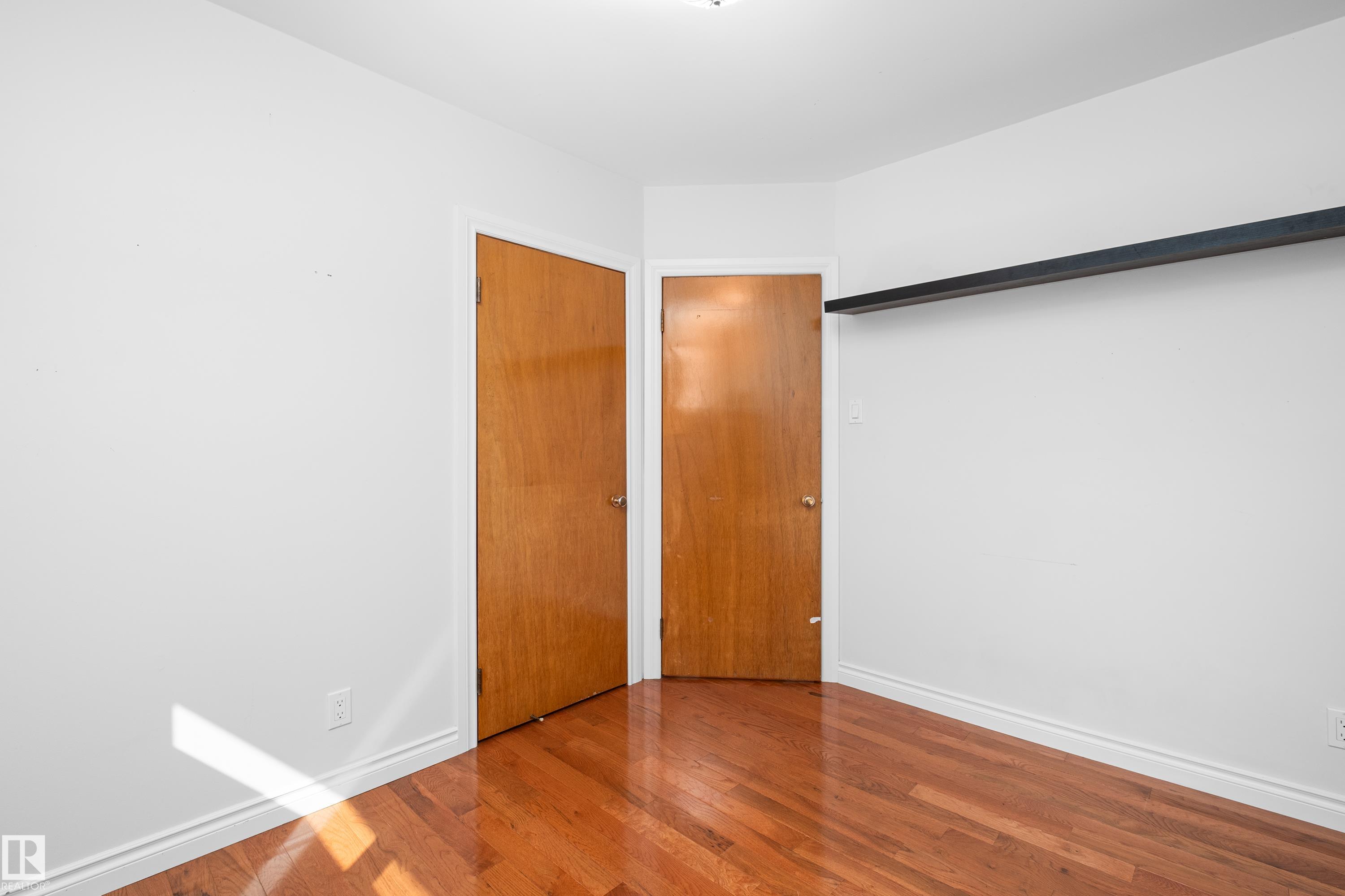 3509 121A AV NW
