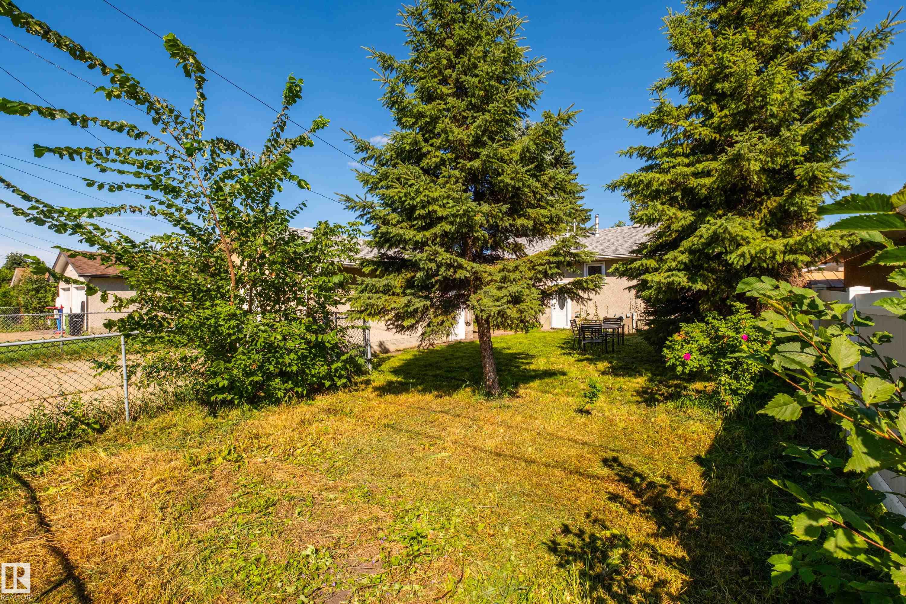 3509 121A AV NW