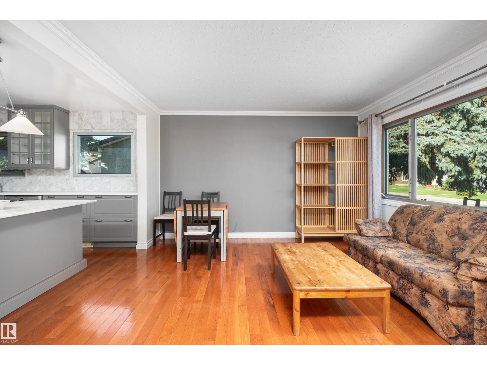 3509 121A AV NW