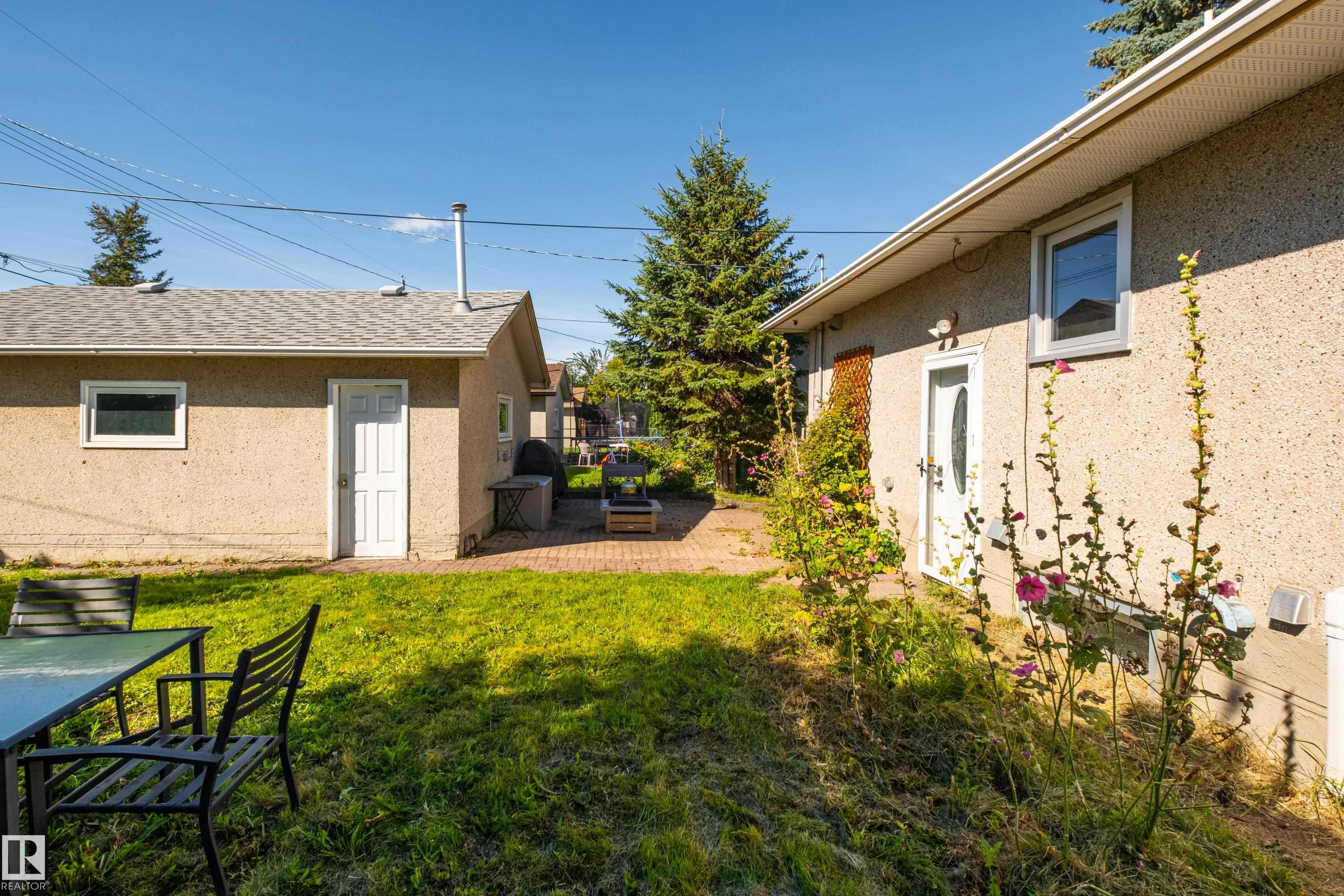3509 121A AV NW