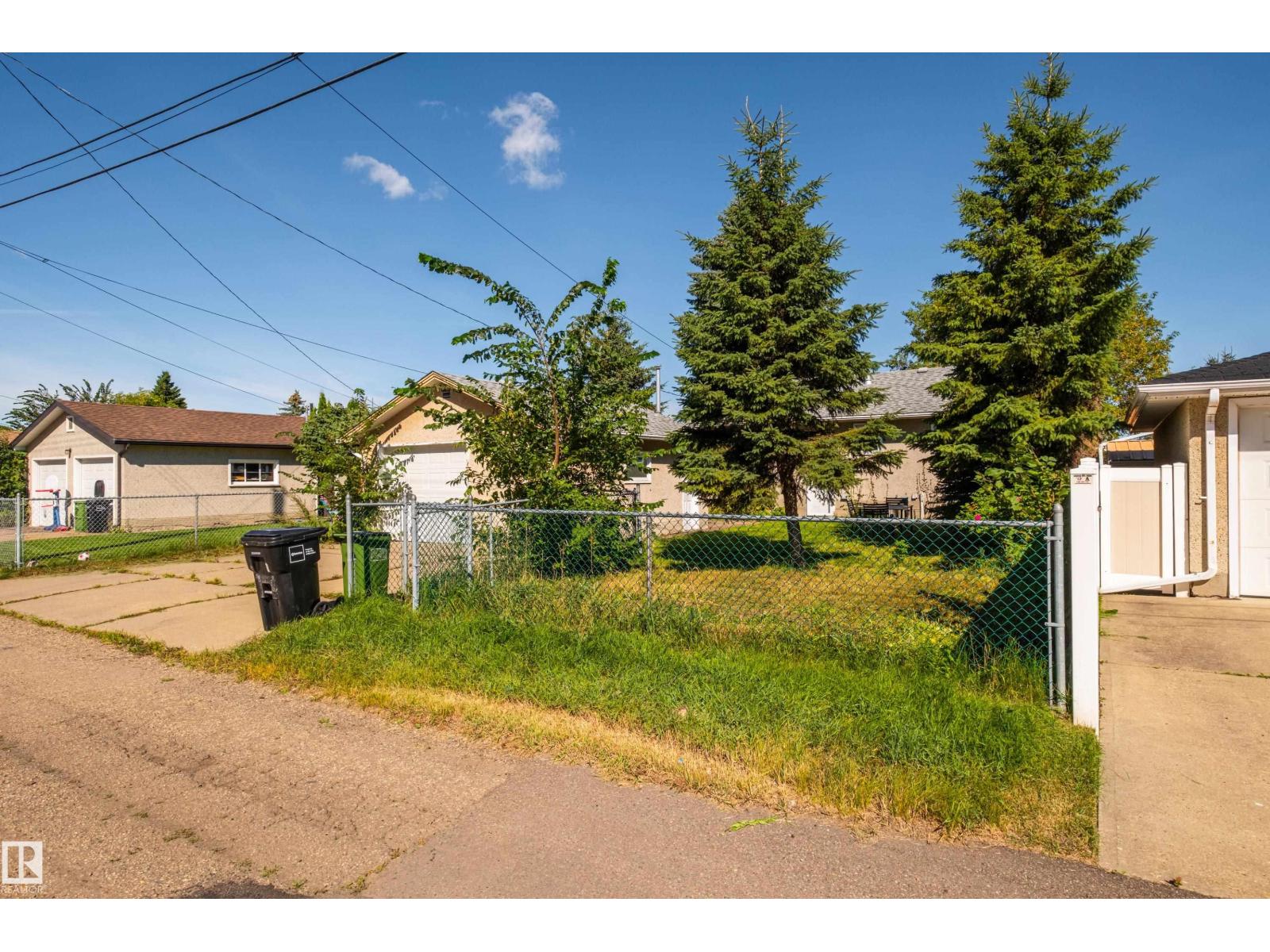 3509 121A AV NW