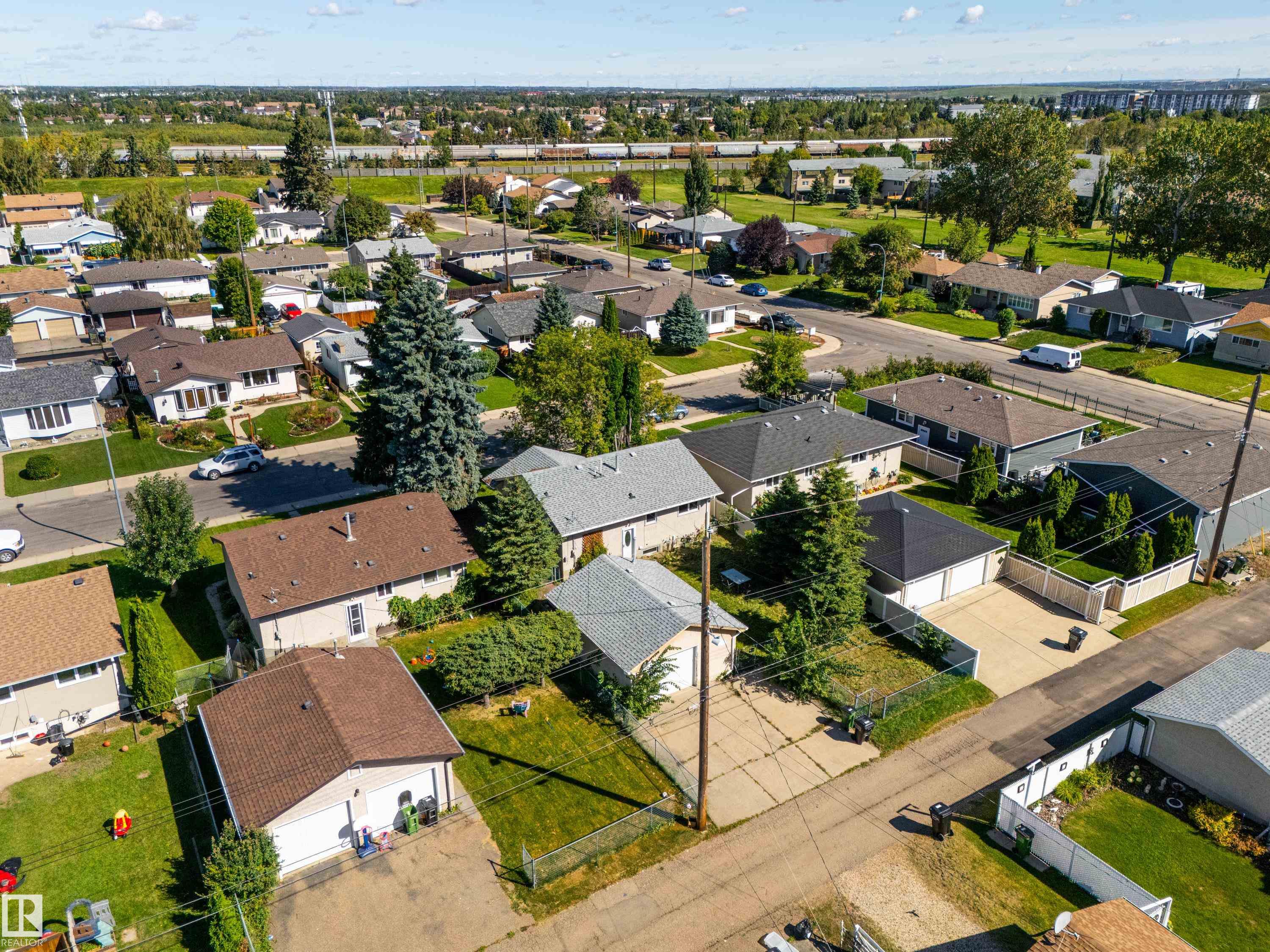 3509 121A AV NW
