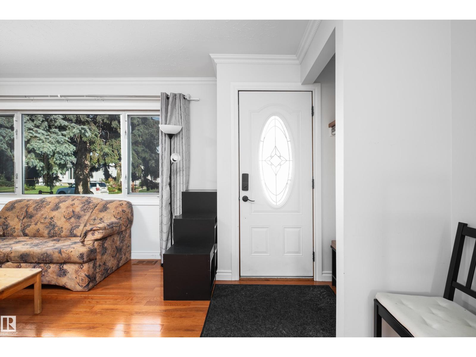 3509 121A AV NW