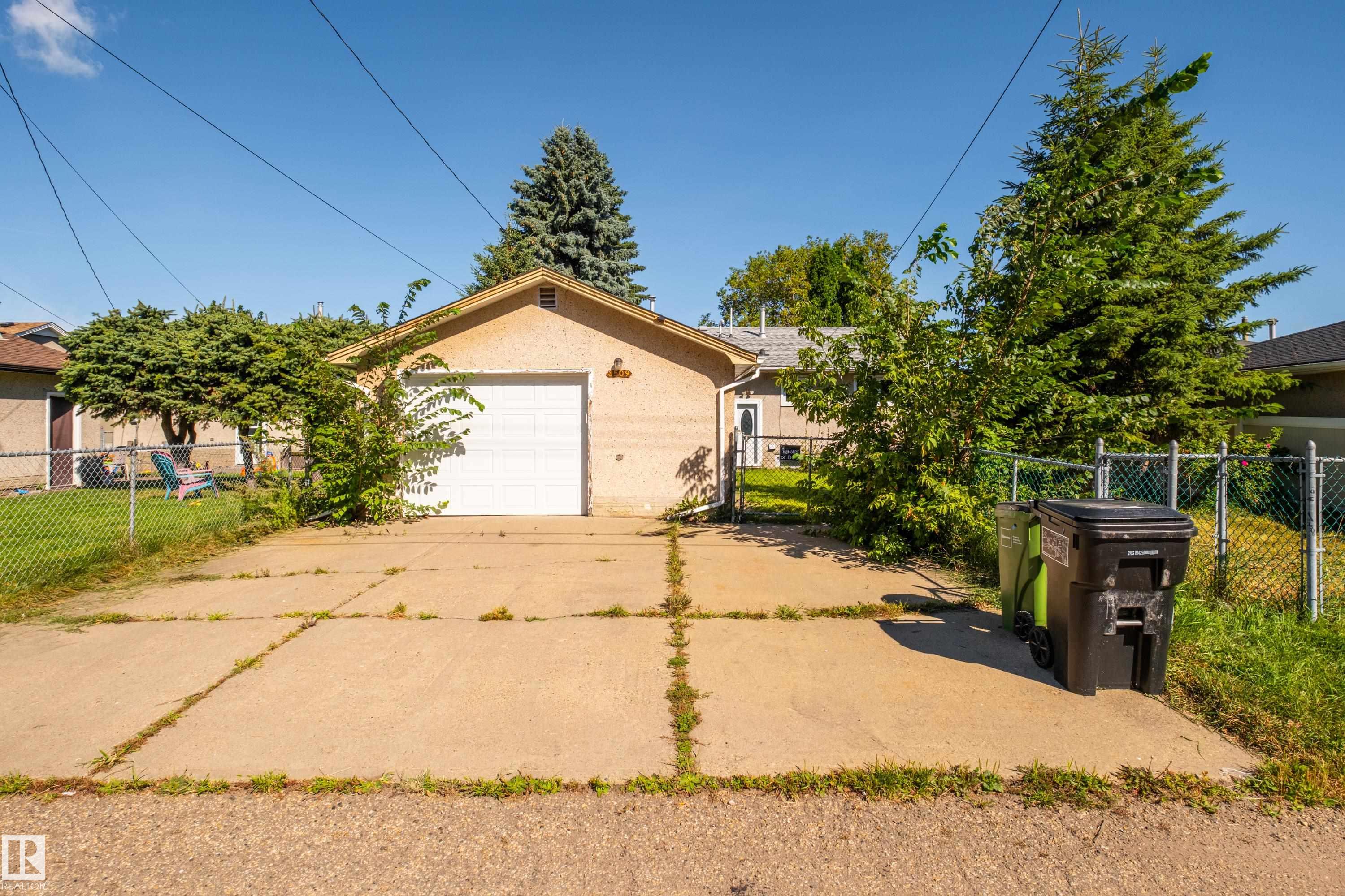 3509 121A AV NW