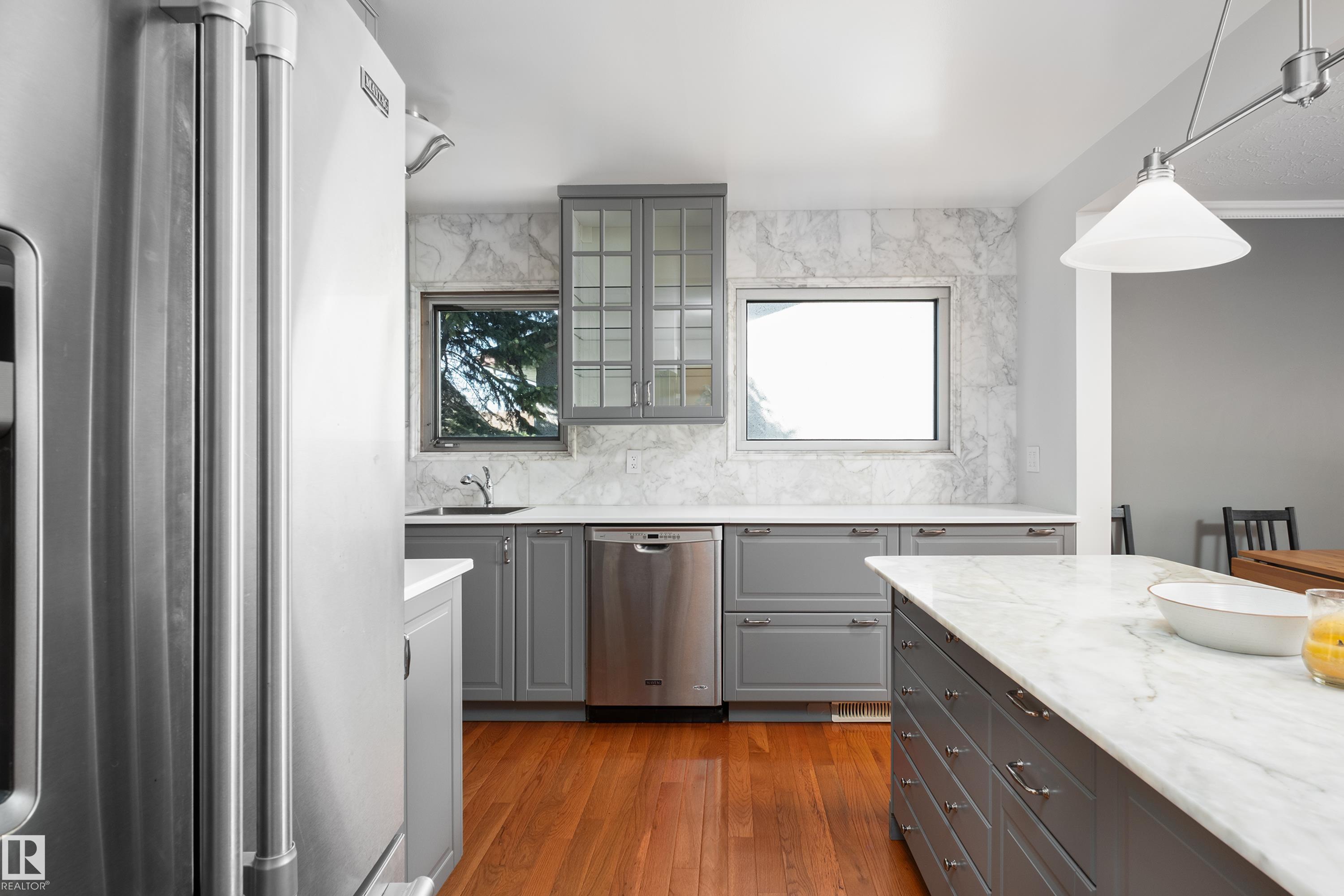 3509 121A AV NW