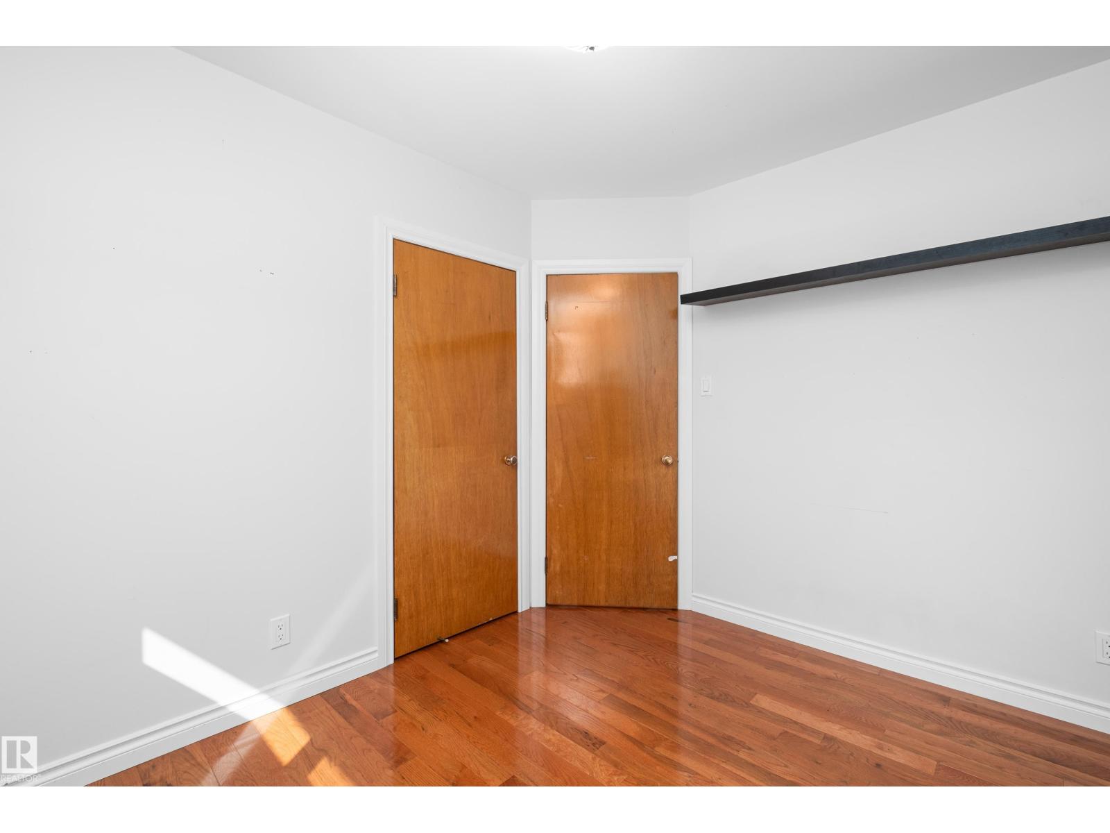 3509 121A AV NW