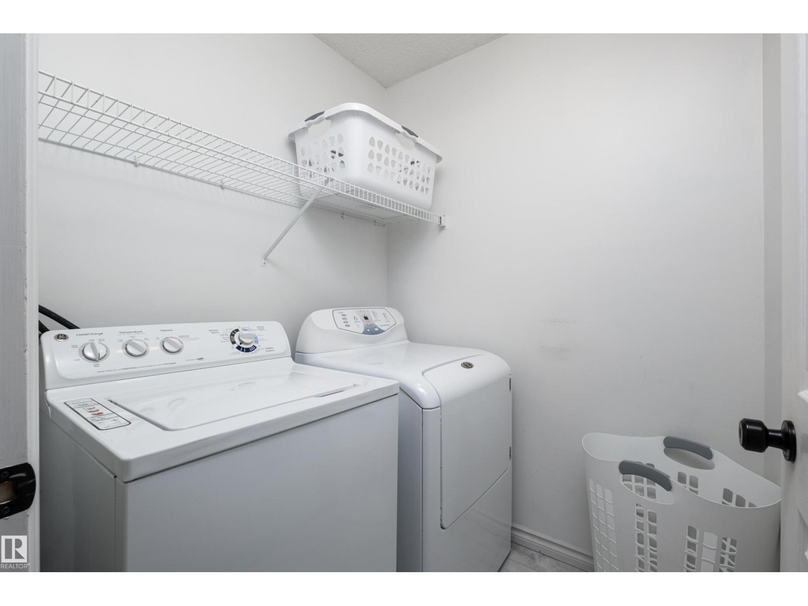 1128 114 ST SW