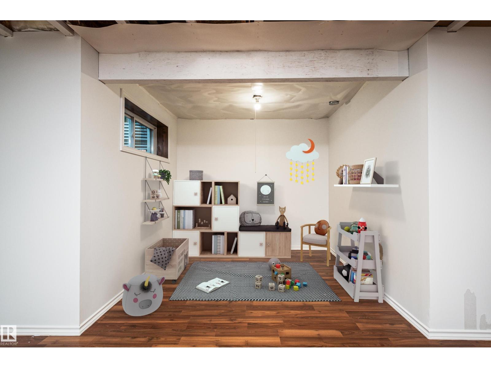 1128 114 ST SW
