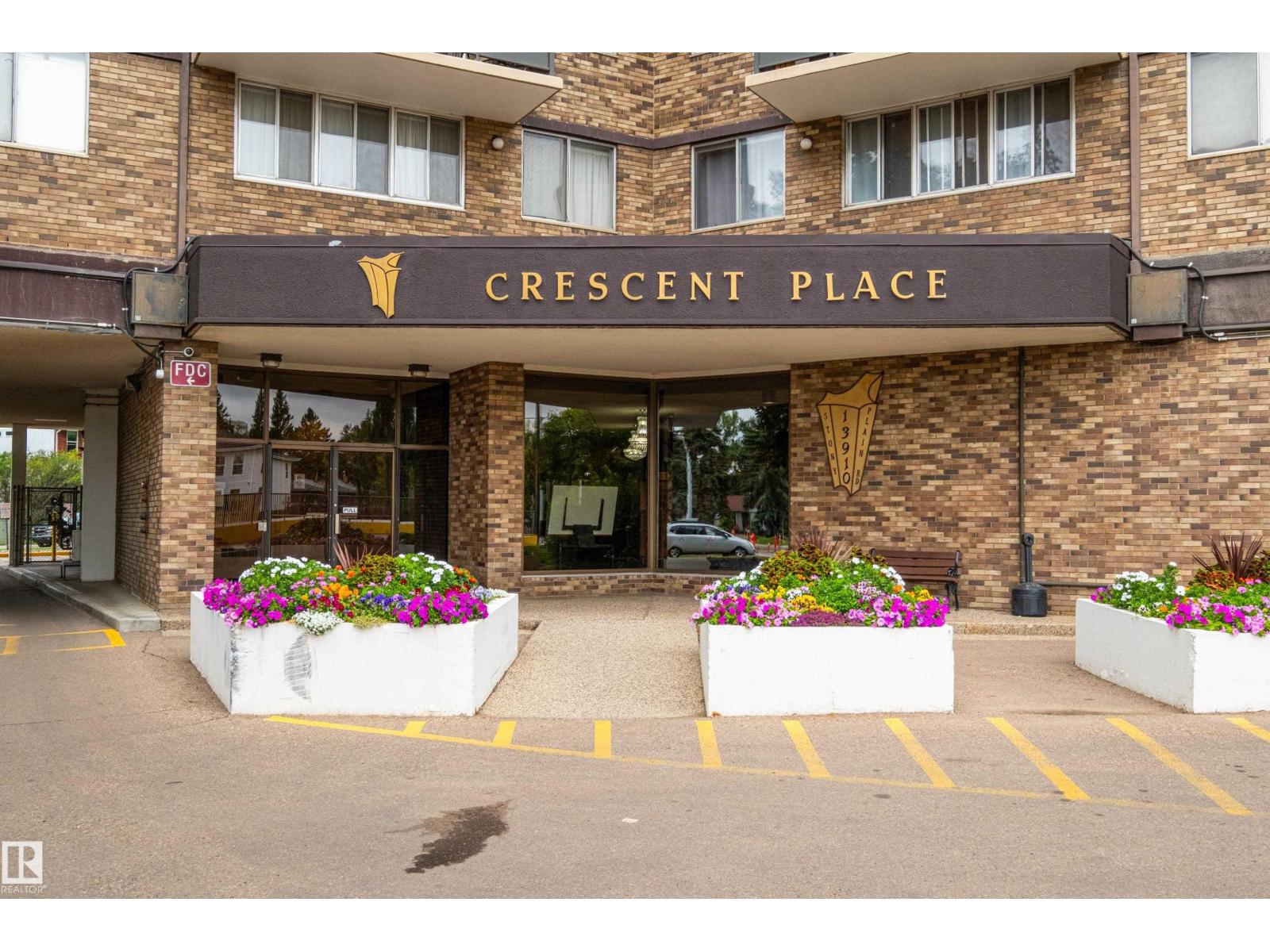 #611 13910 Stony Plain RD NW