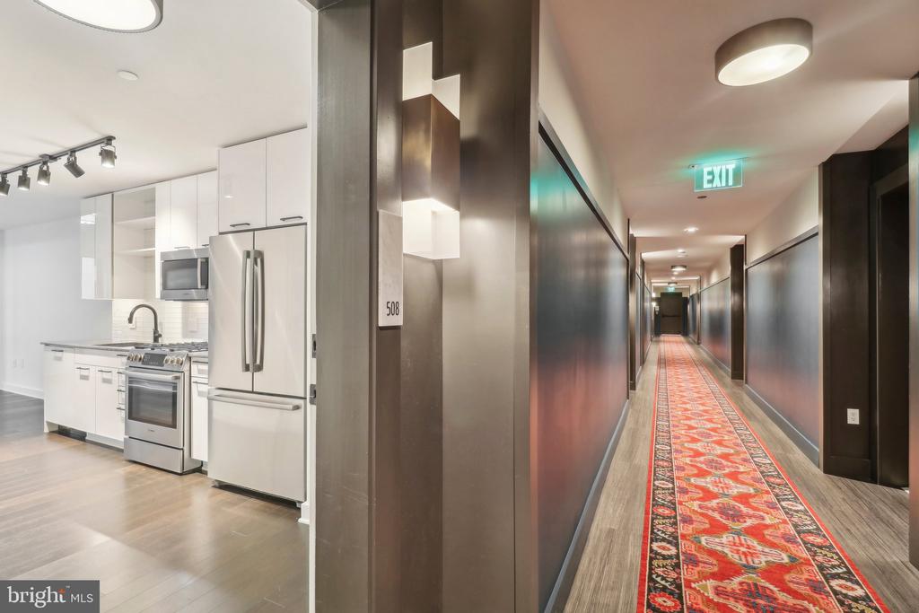 70 N STREET SE N508