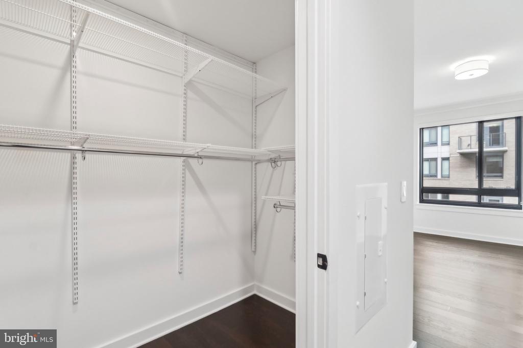 70 N STREET SE N508