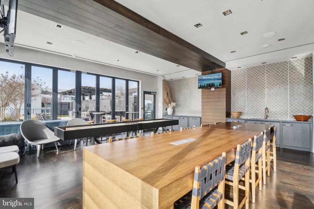 70 N STREET SE N508