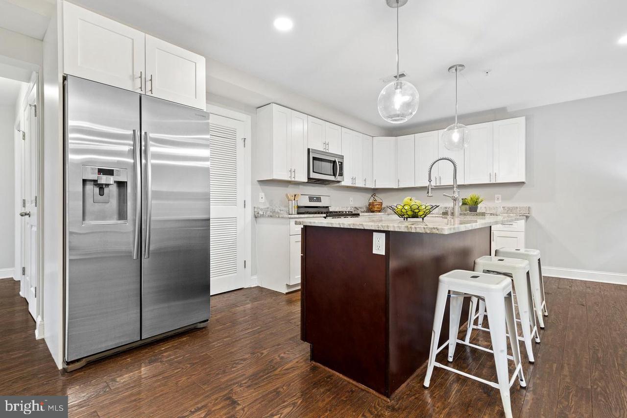 1258 Holbrook Ter NE #5