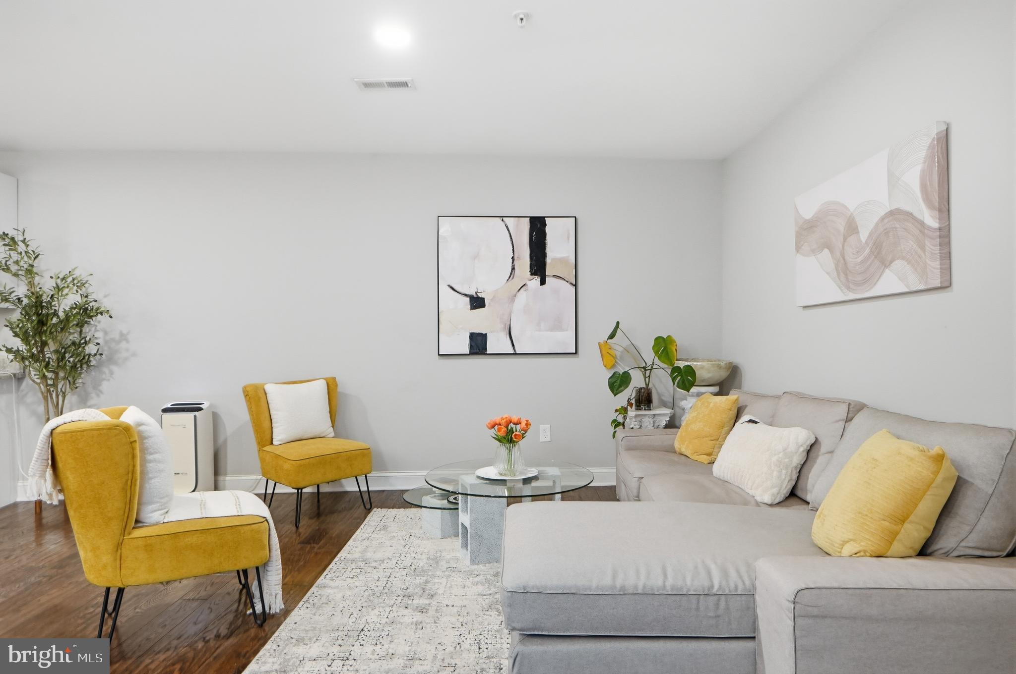 1258 HOLBROOK TERRACE NE 5