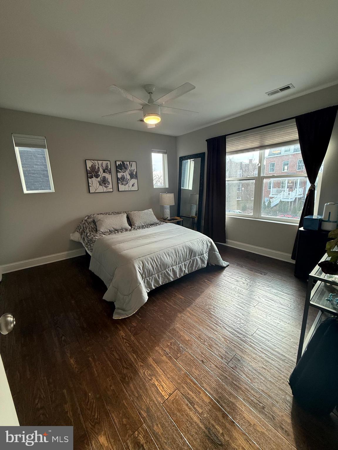 1258 HOLBROOK TERRACE NE 5