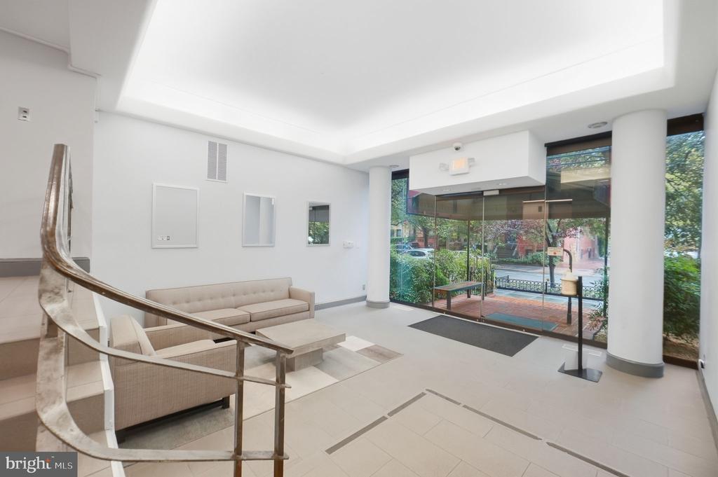 1825 T STREET NW Unit: 301