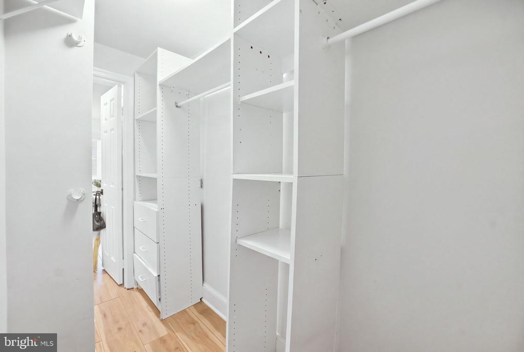 1825 T STREET NW Unit: 301