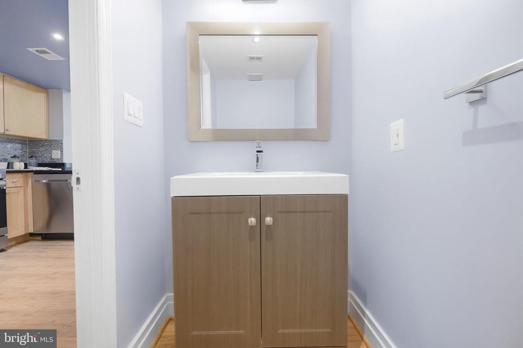 1225 13TH STREET NW Unit: 110