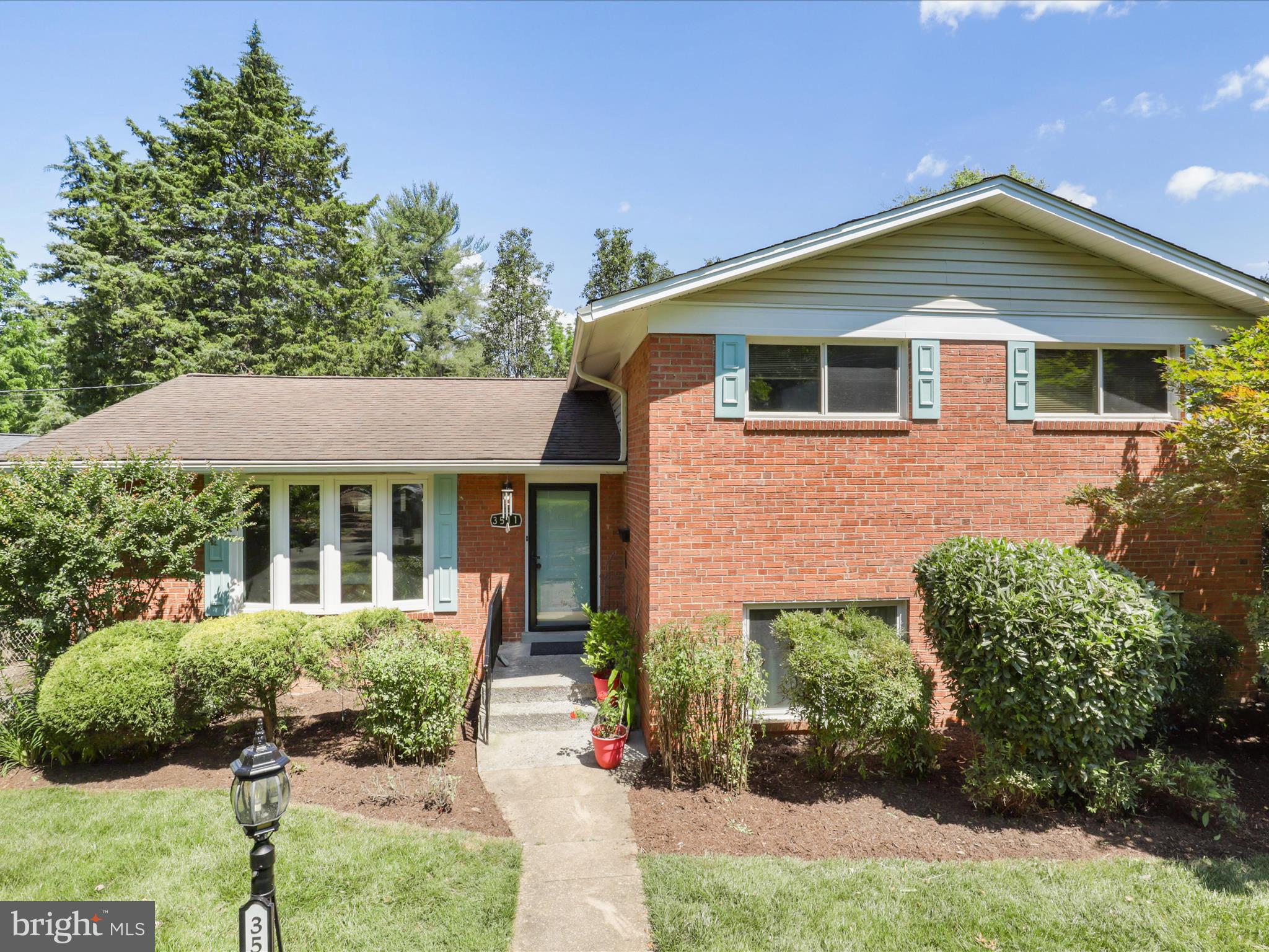 3511 Frederick Pl